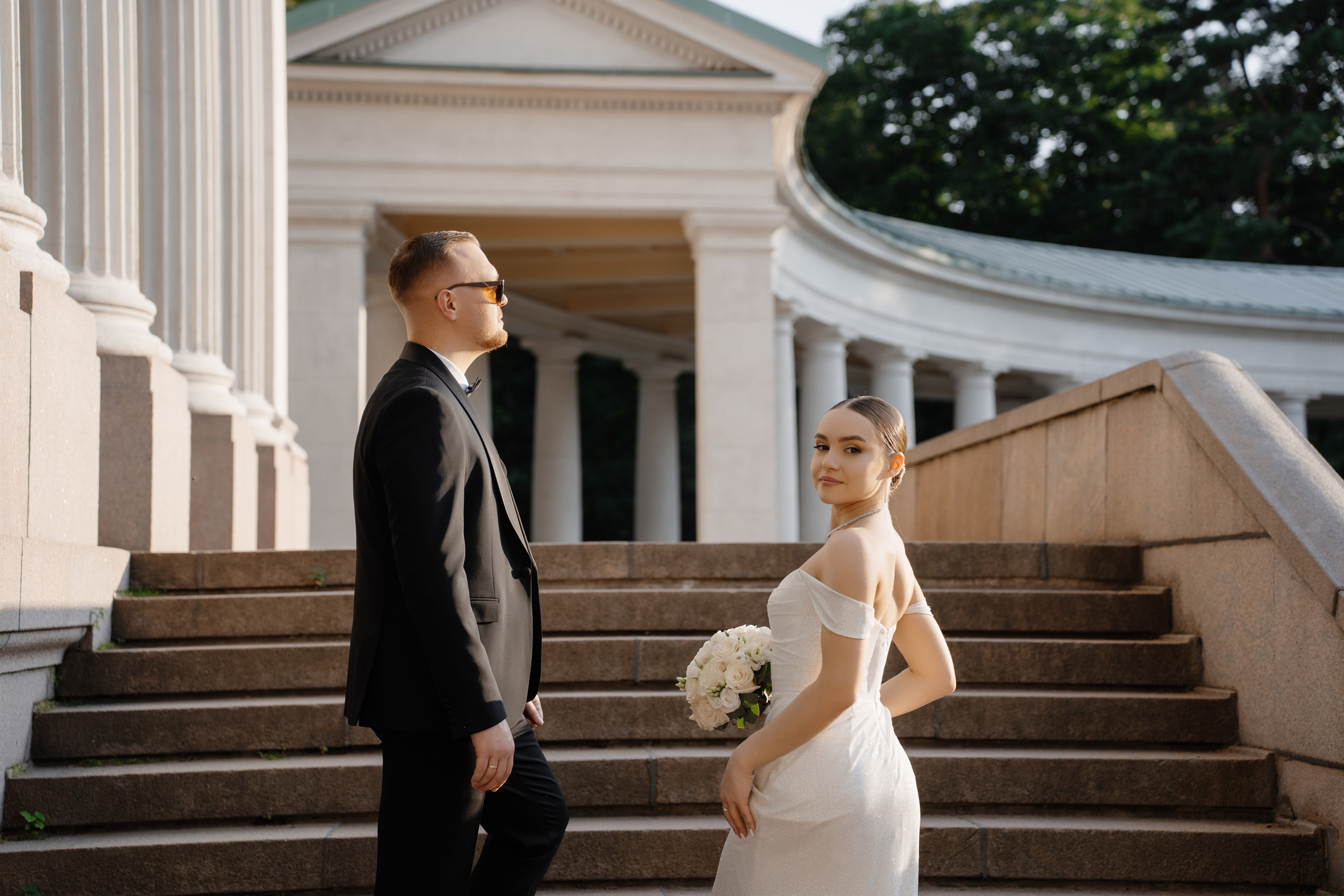 Свадебная фотосессия в парке Архангельское. Свадебный и семейный фотограф в Москве Светлана Зоткина