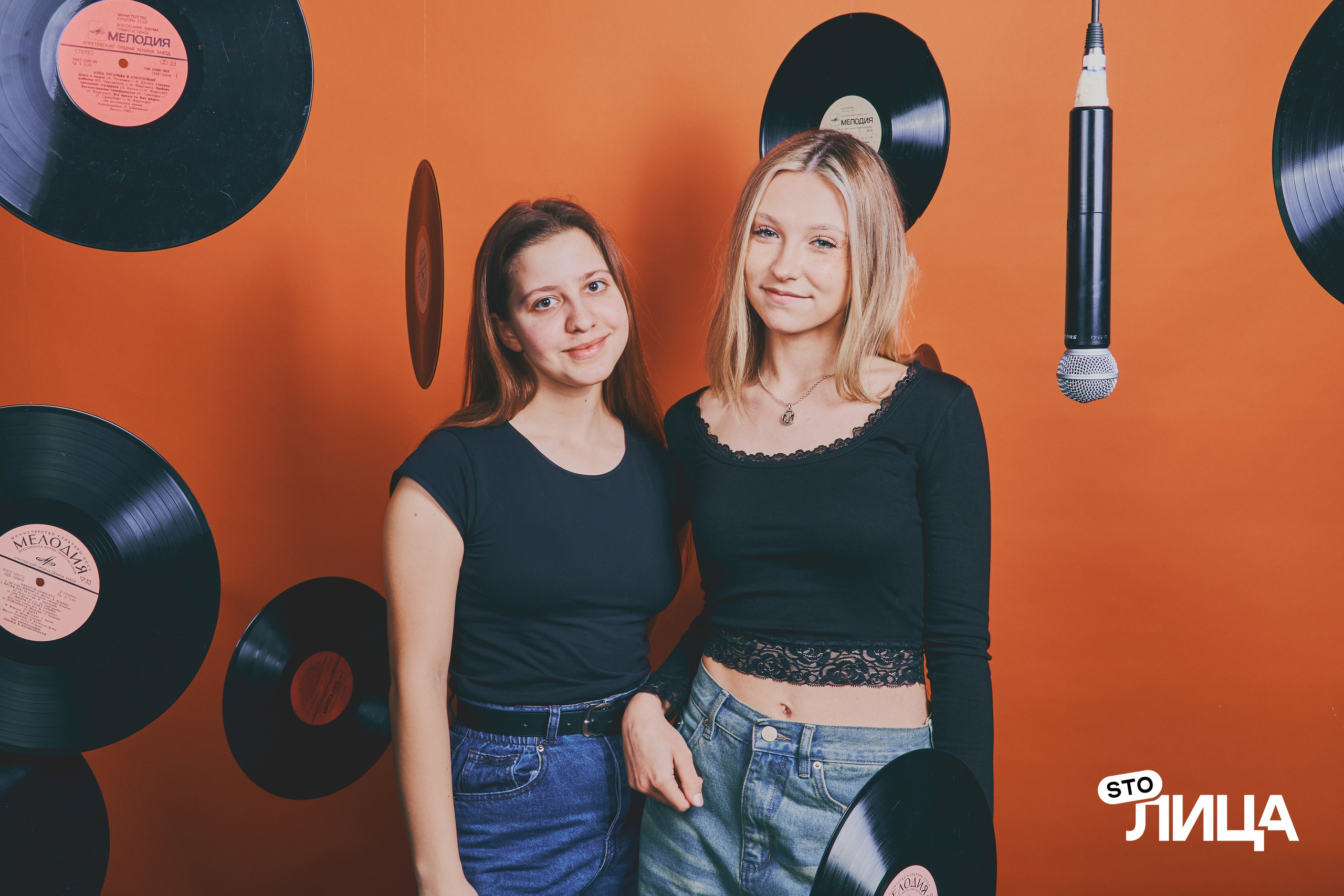 Фотозона на мероприятии «Квартирник». Шилов Арсений — репортажный фотограф в Москве