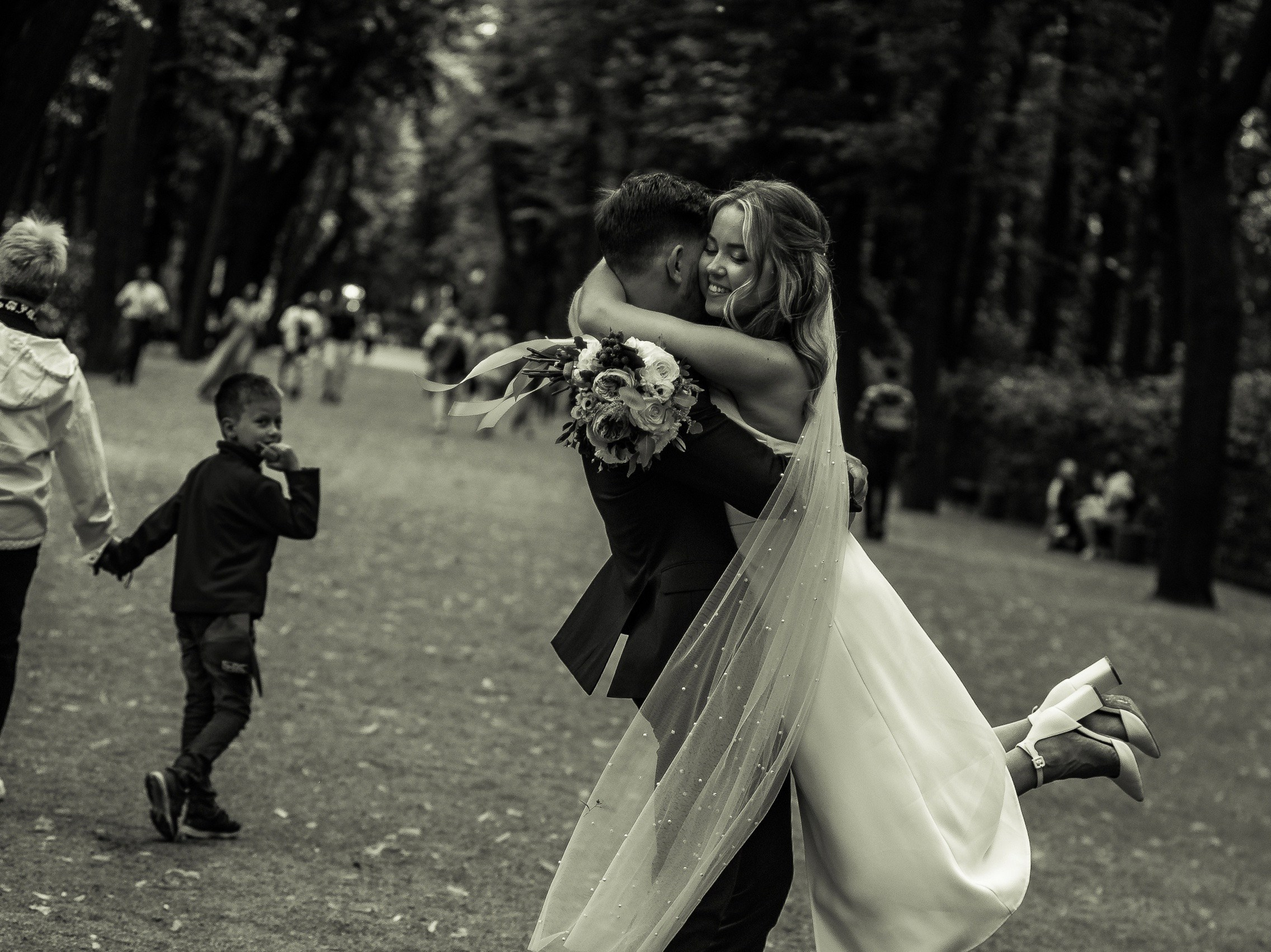 Свадебный и репортажный фотограф в Санкт-Петербурге Антон Ромашко
