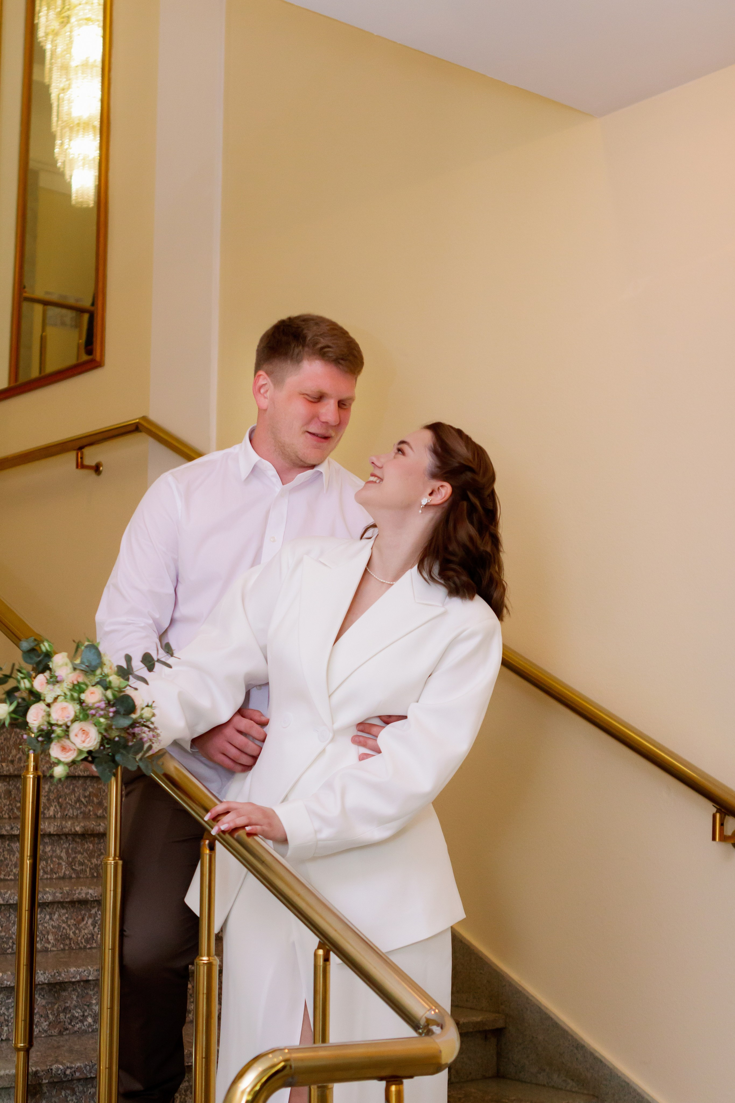 Никита и Елизавета. Свадебная фотосъёмка в ЗАГСе, Екатеринбург. Фотограф в Екатеринбурге Пойгина Елена