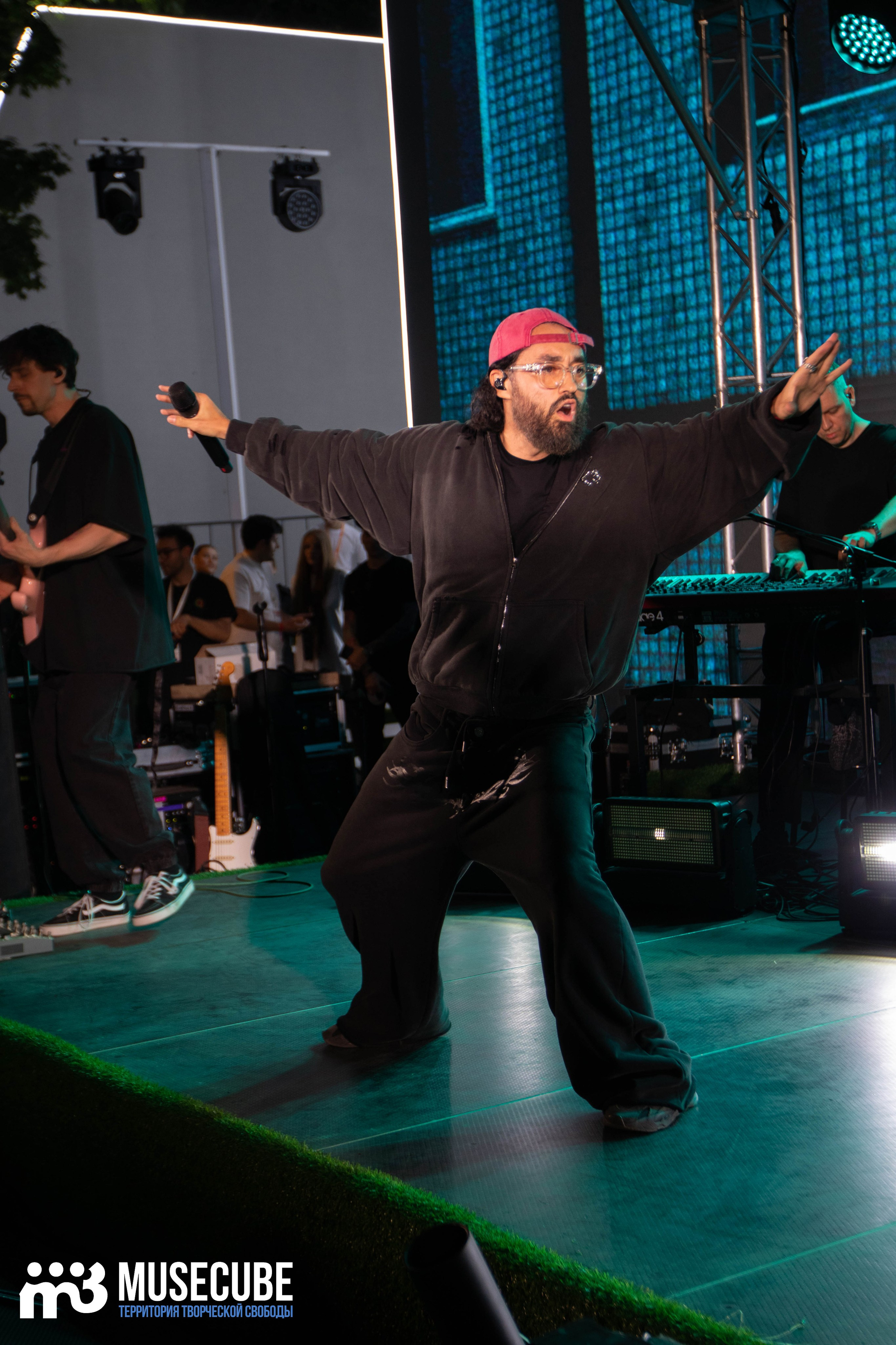 МОТ. Концертный фотограф