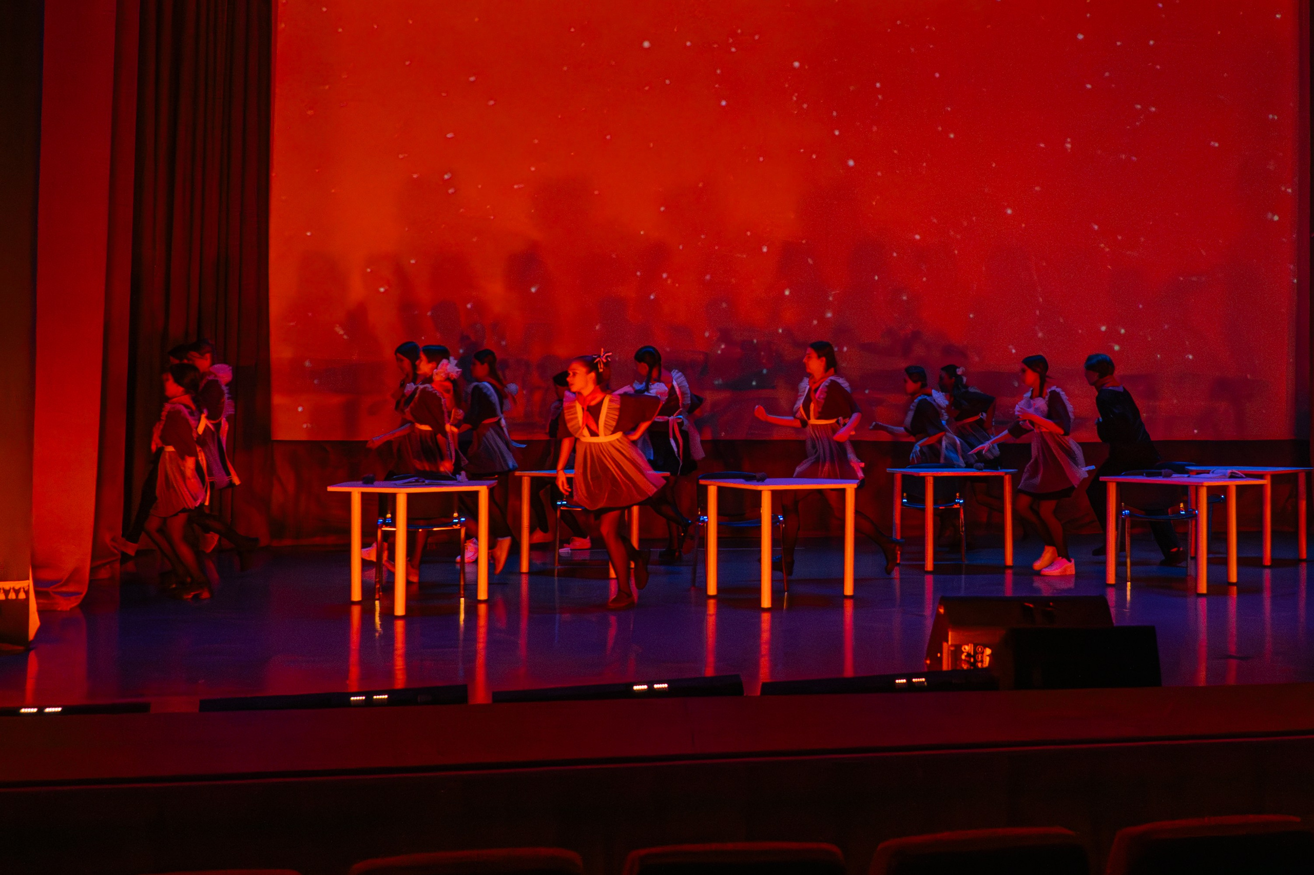 Полуфинал городского конкурса профессионального мастерства «Вожатый и его команда». Репортажный фотограф в Москве и Зеленограде Виктория Шишова