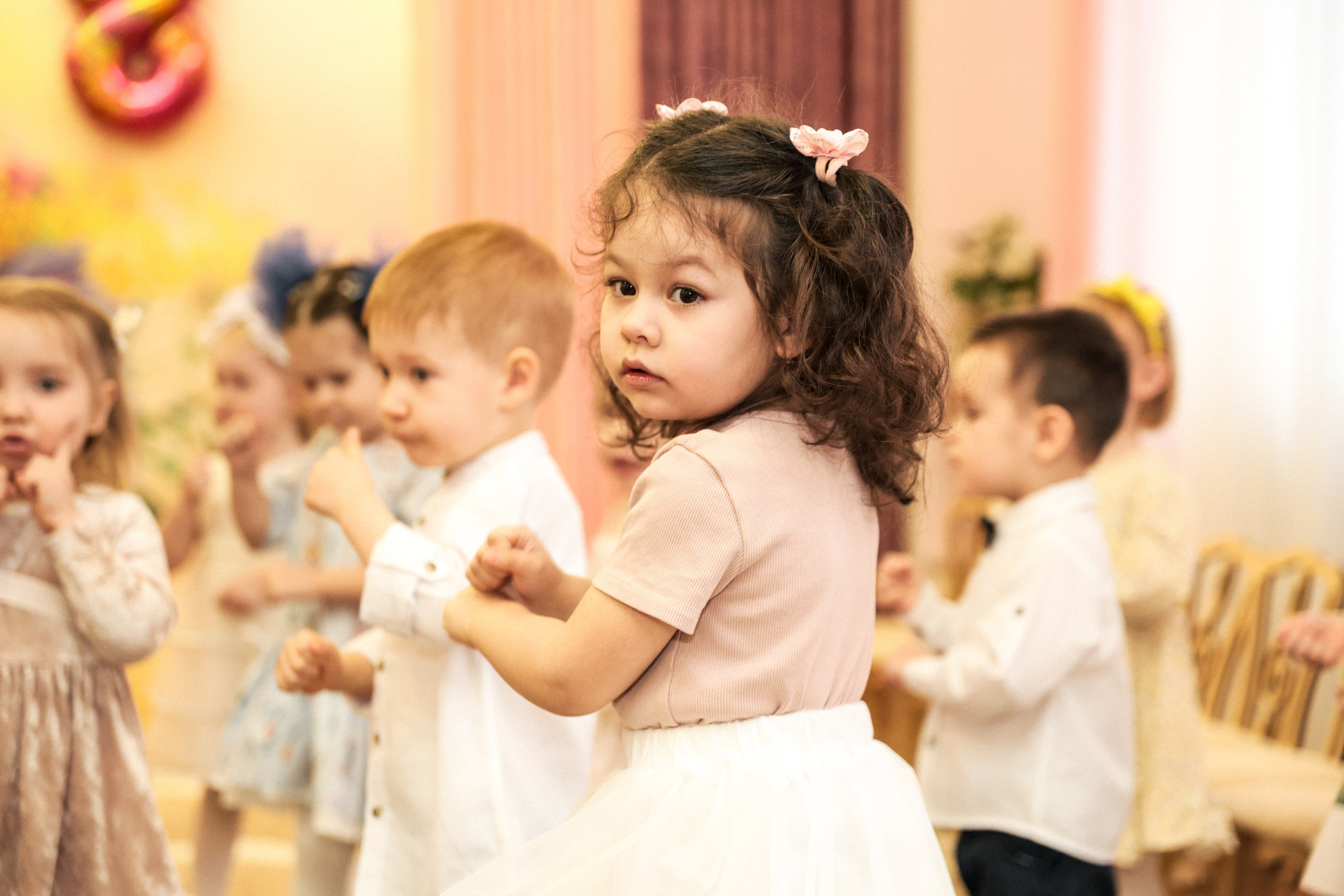 Детский садик. The EVL gallery