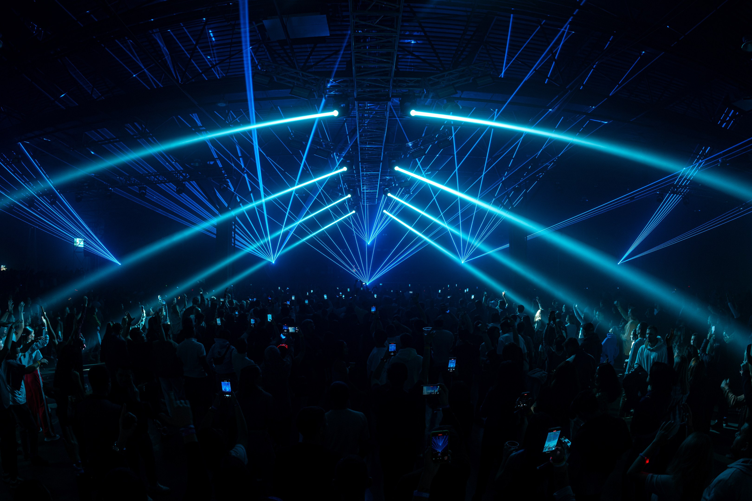 PAUL VAN DYK / 2024. OOPS