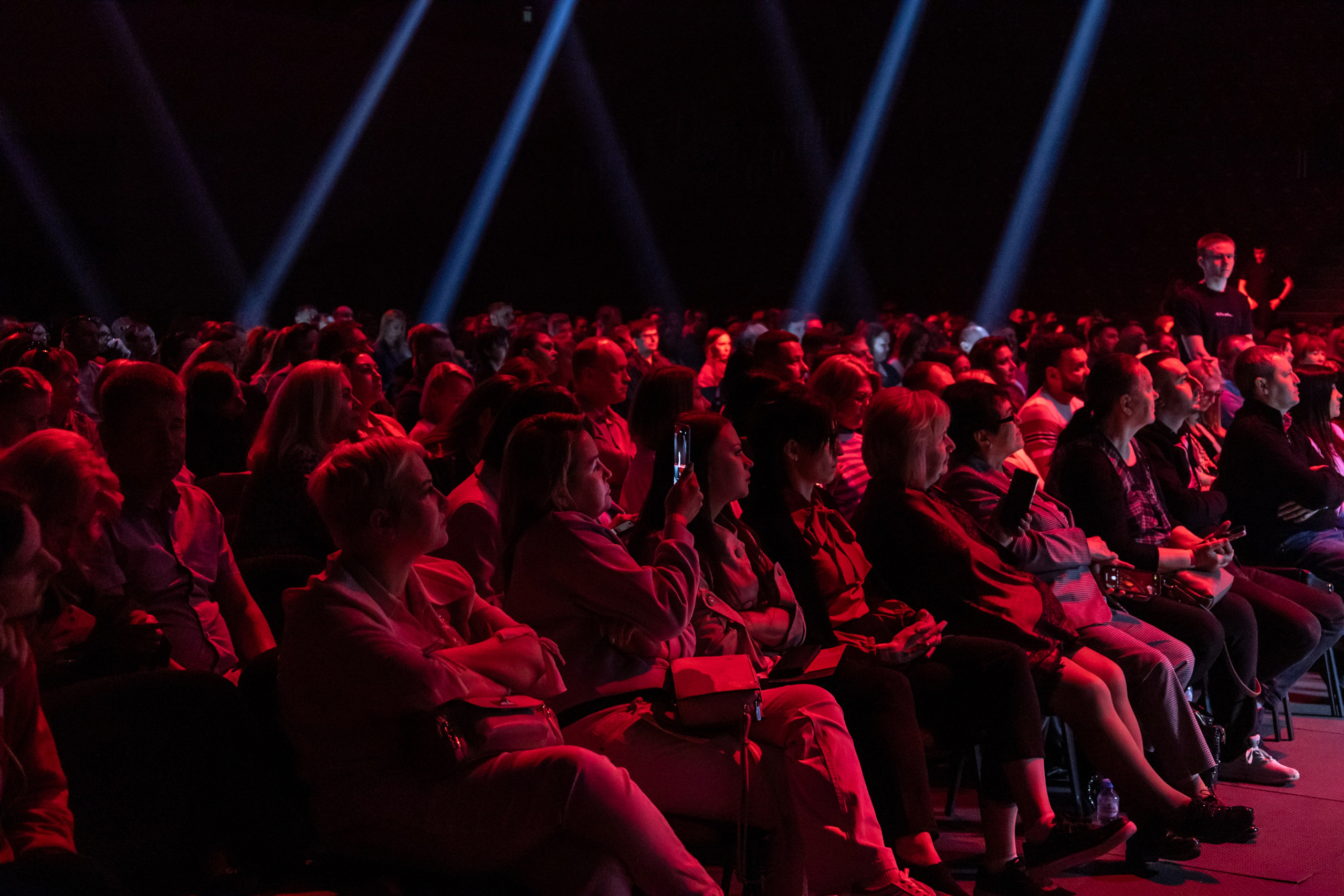 Альфа конфа Челябинск. Фотограф свадебный, репортажный, индивидуальный, фото для маркетплейсов, брендов, автосалонов