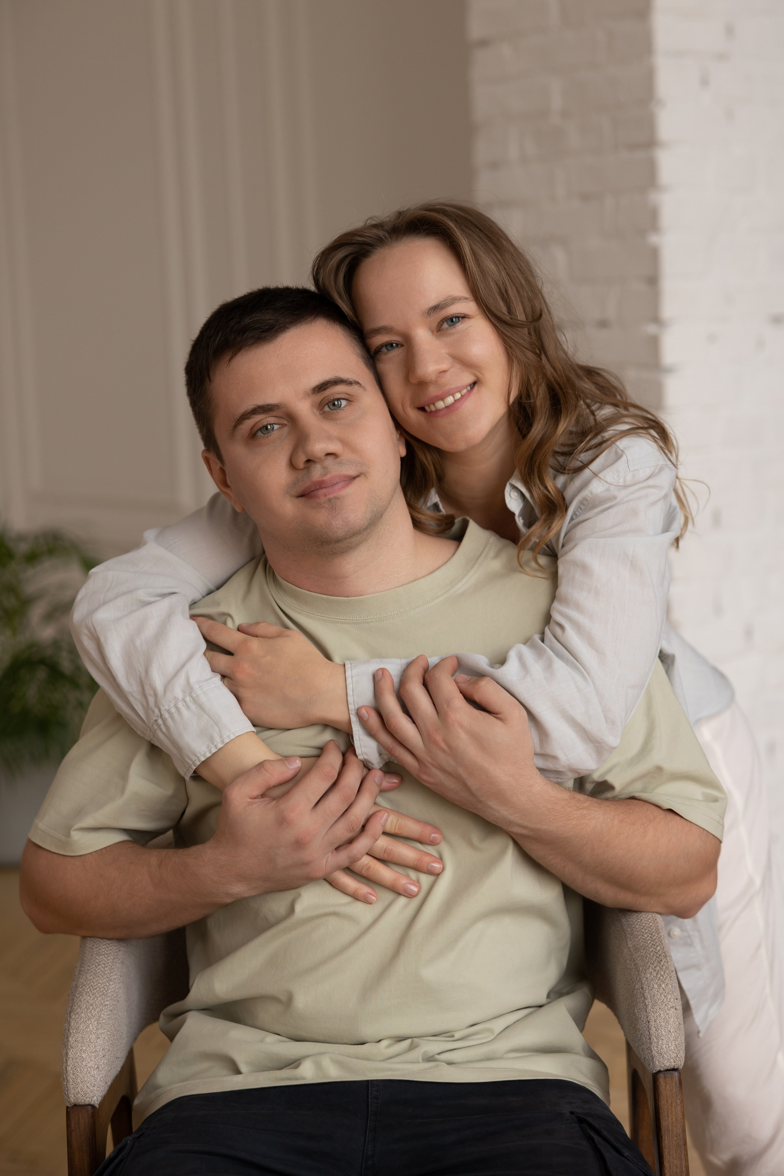 Дарья и Дмитрий семейная фотосессия. Семейный и женский фотограф, стильный репортаж в г. Новосибирск