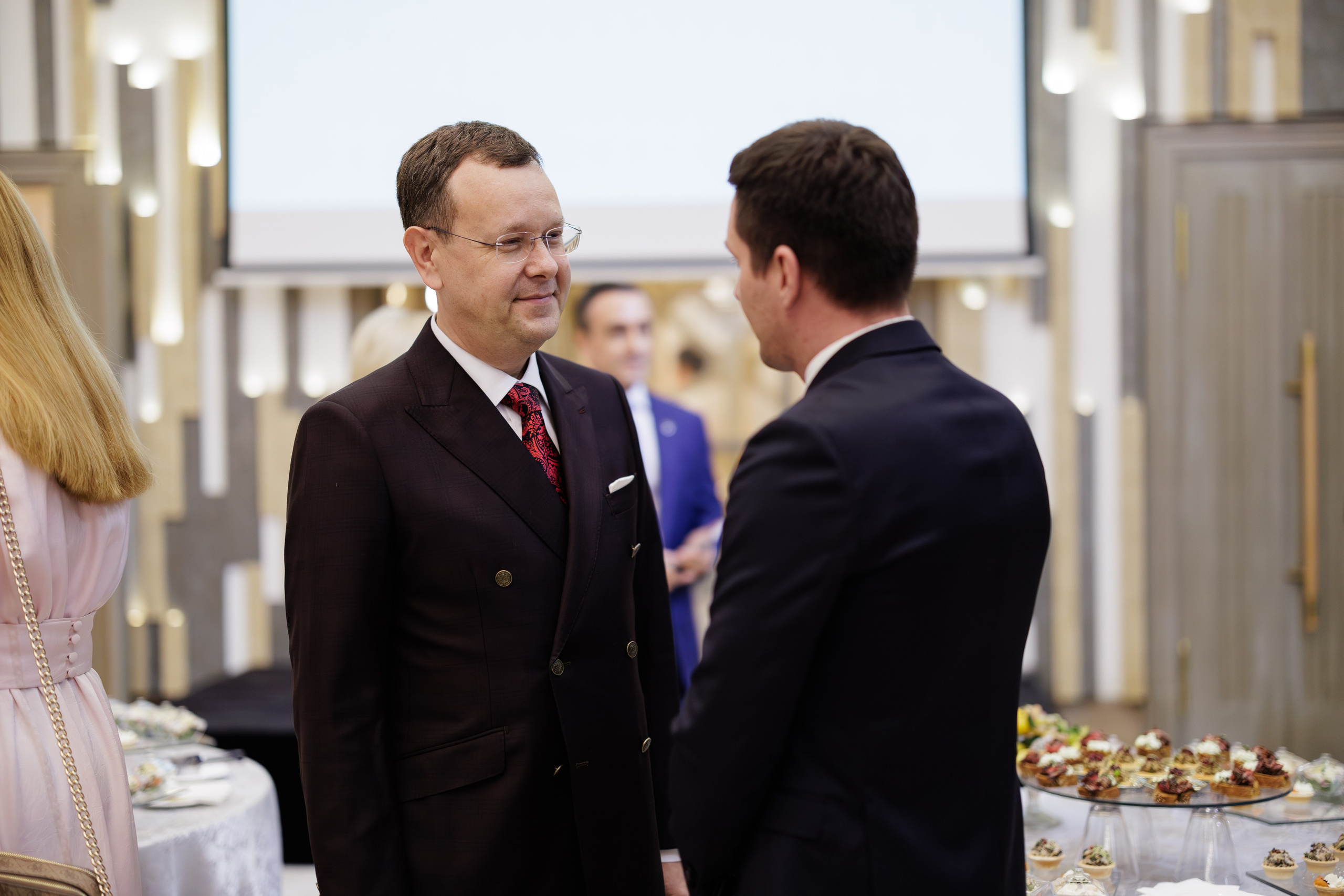 Человек года_Премия dk.ru. Контент для бизнеса в Екатеринбурге Полдень Медиа