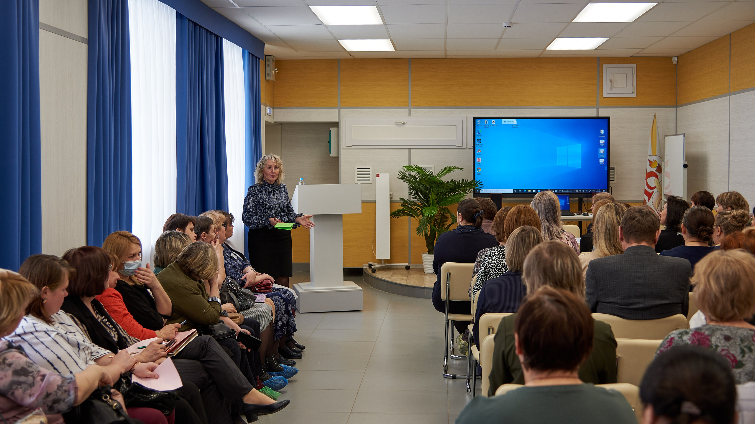 Областной семинар «Аспекты создания ситуации успеха обучающихся…». [fXph] Фотограф Масликов Илья. Съёмка мероприятий в Ленинске-Кузнецком