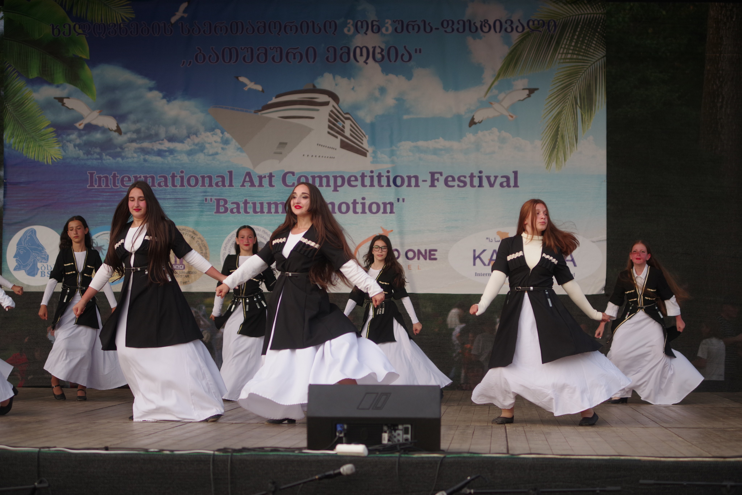 Батуми с ლილე. Портретный фотограф Денис Милютин