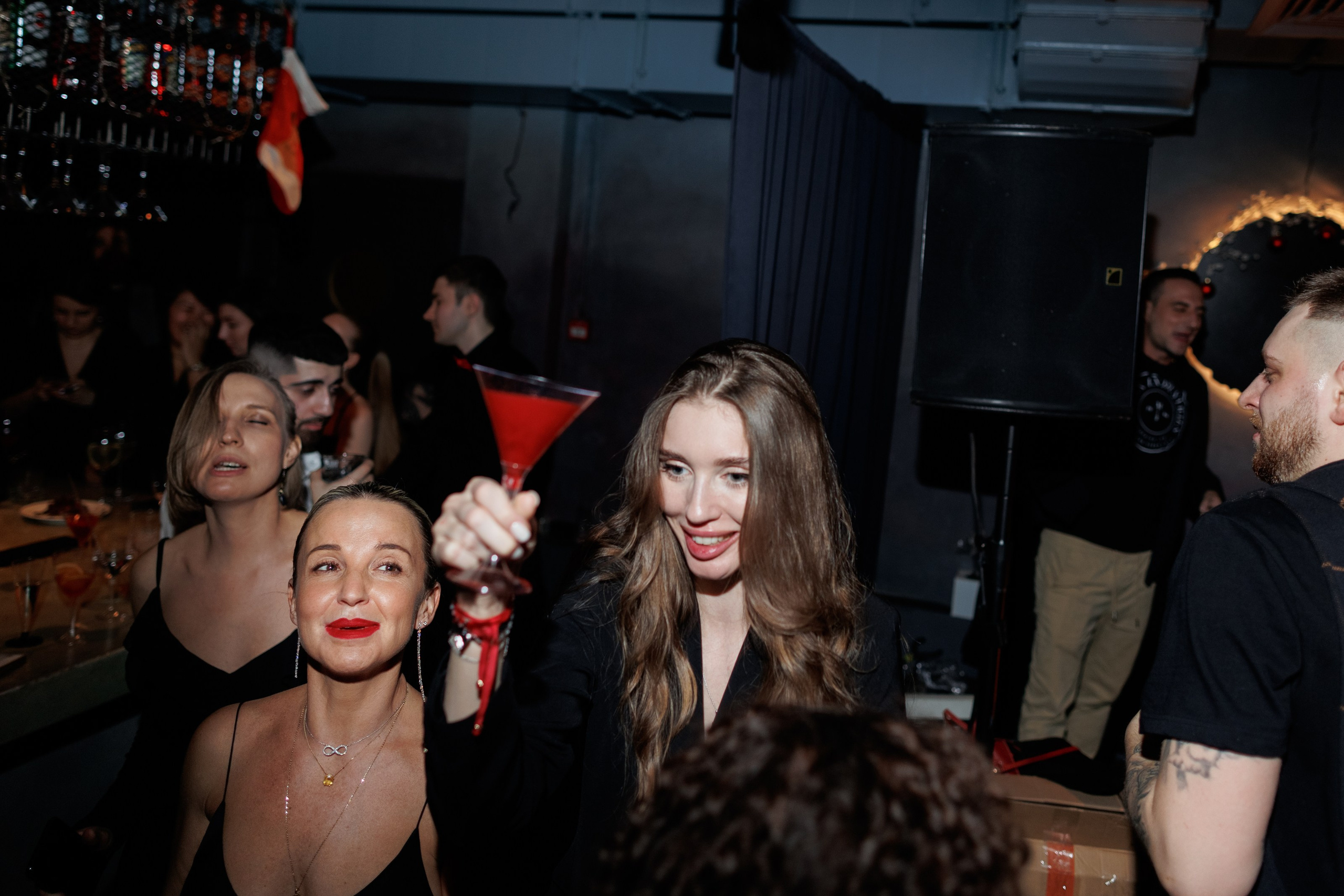 New Year Подружки 23/2024. Свадебный, портретный и репортажный фотограф Дмитрий Карпов