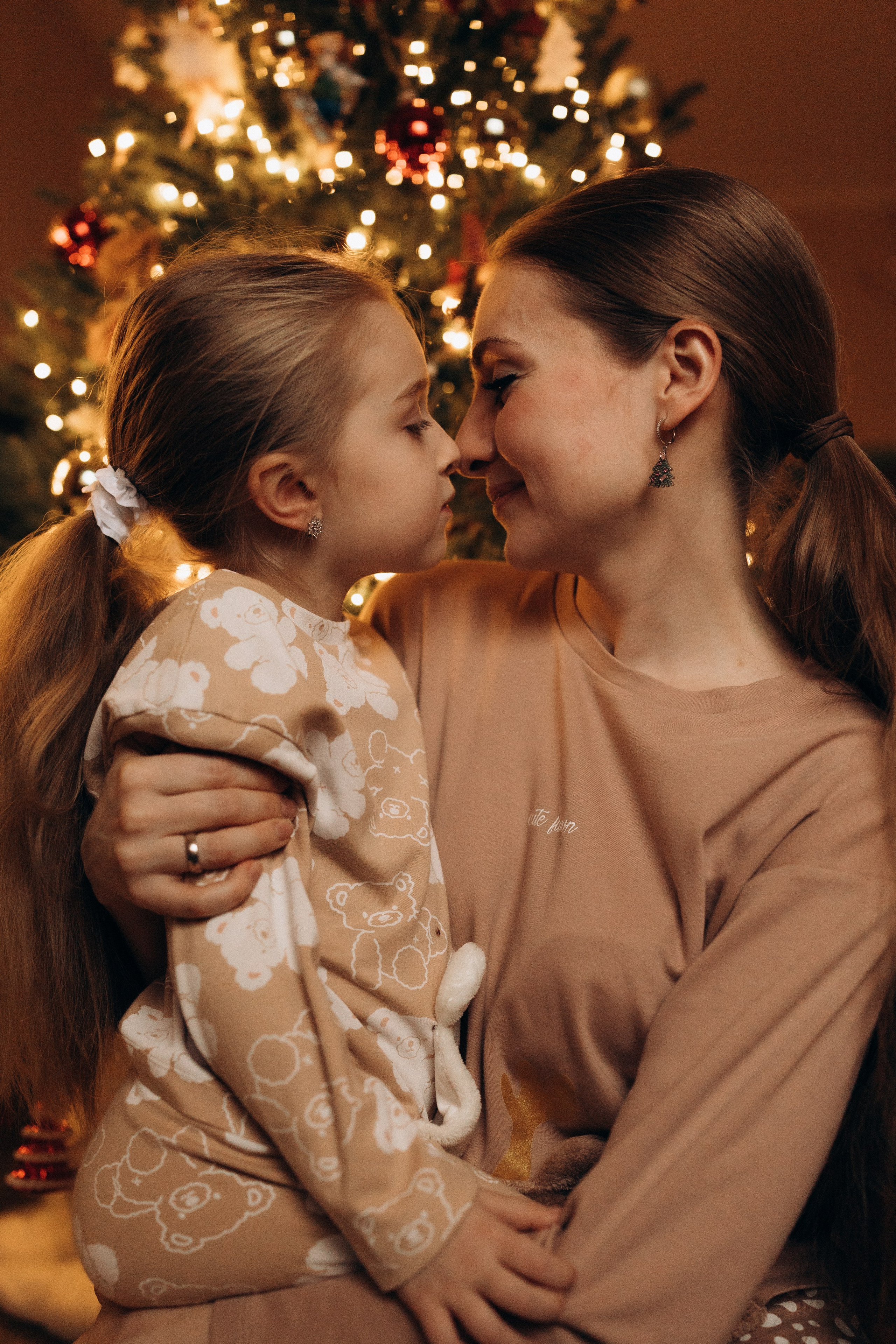 Семейные фотосессии (в студии, на улице или у вас дома). Фотограф Антонина Знак. Семейные фотосессии. Москва и МО