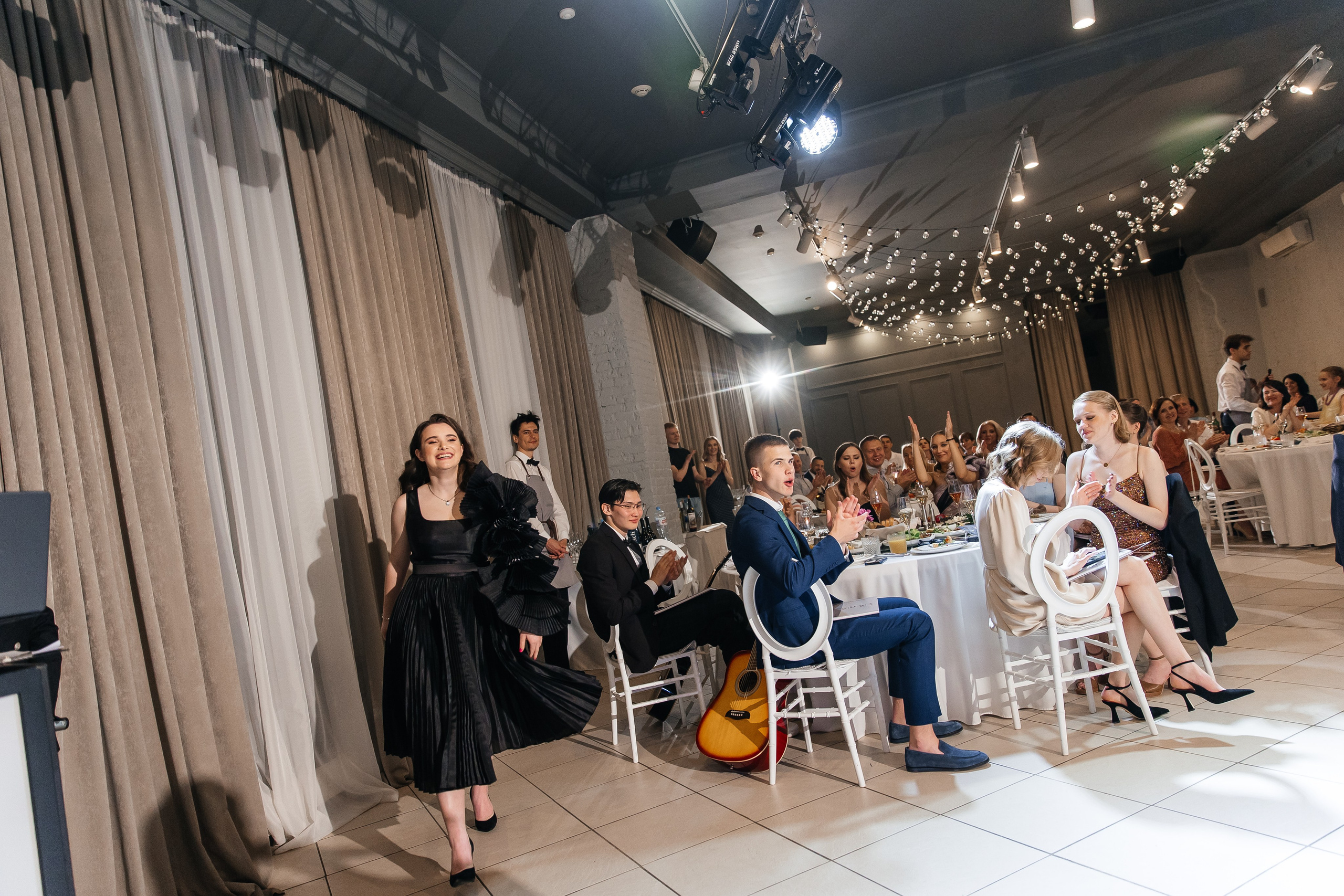 2023-06-23 Выпускной МБОУ СОШ № 10. Фотограф в Красноярске