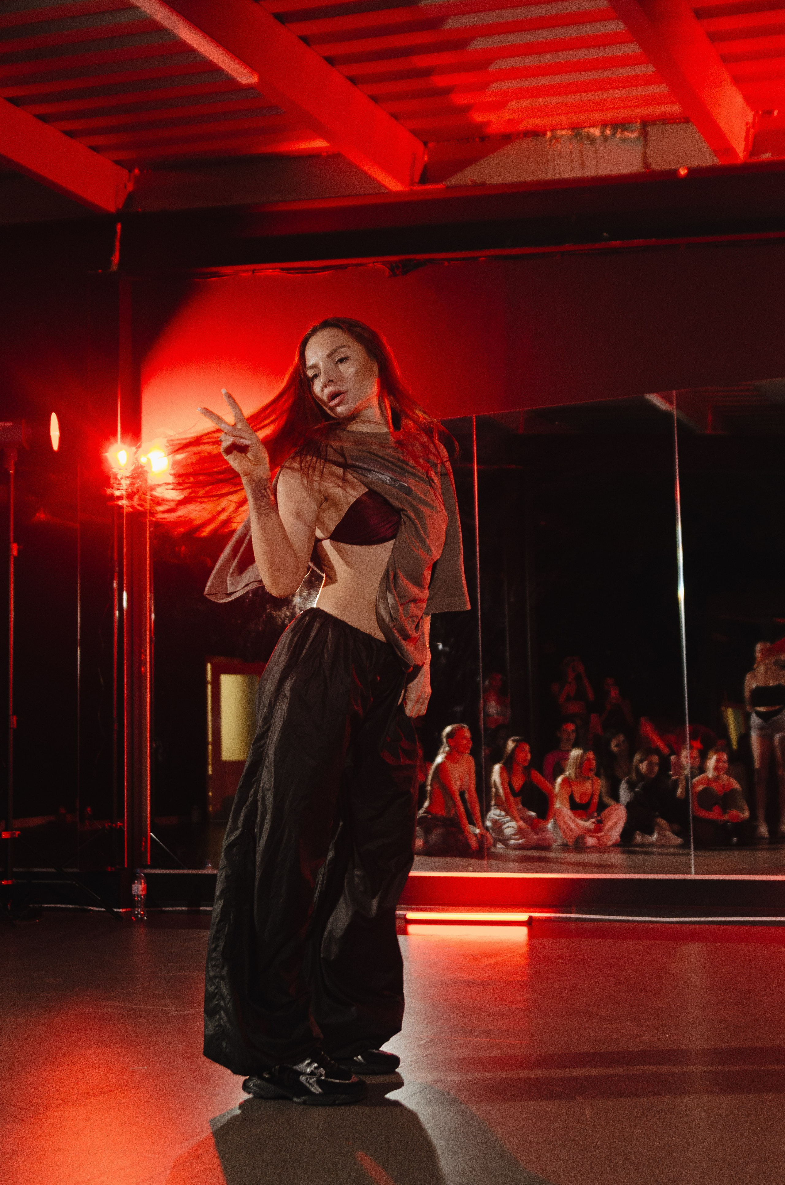 Мастер-классы по High Heels/Girly hip-hop от Оксаны ATTA. Денисова Аля — фотограф для парных съемок и индивидуальных историй в Барнауле