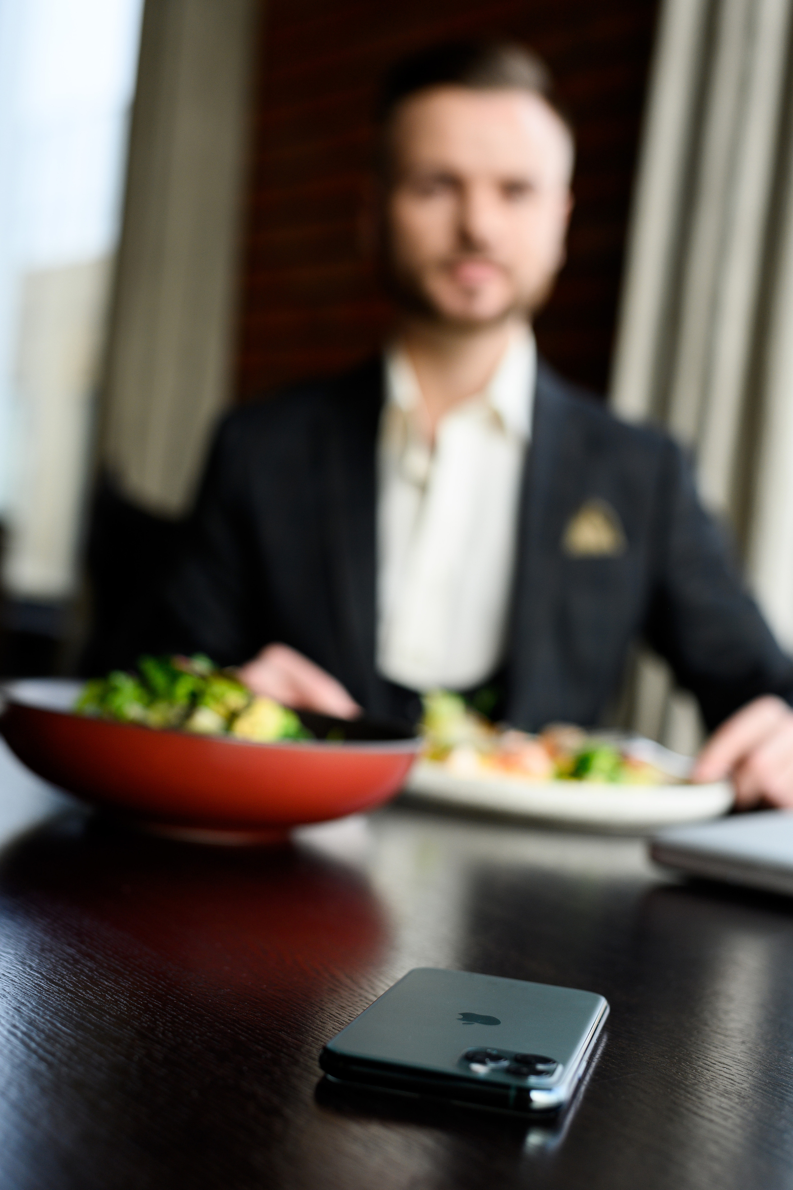 Бизнес завтрак. Свадебный и семейный фотограф Максим Сорокин