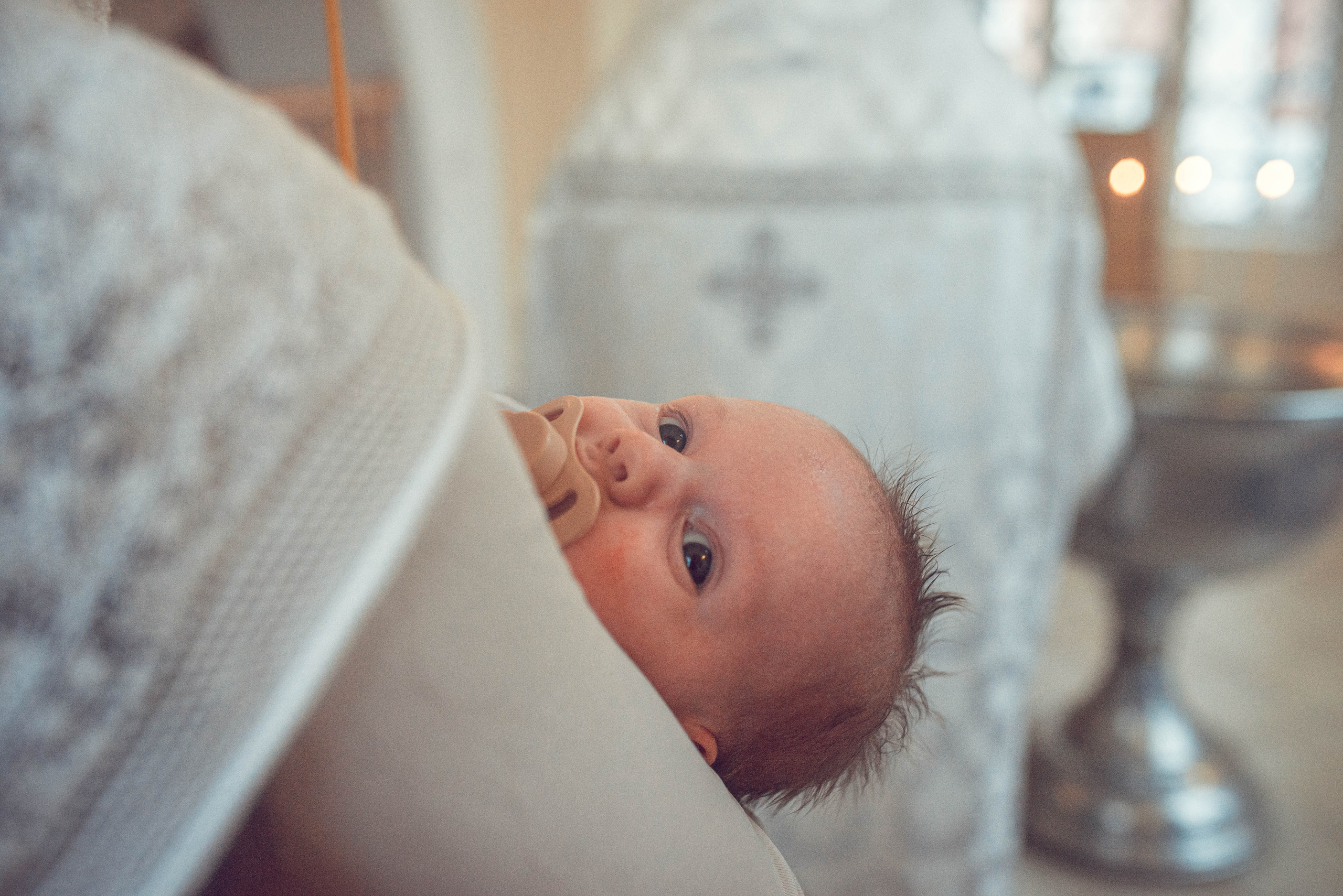 Таинство крещения Тихона. Фотограф на крещение в Саратове Марина Грушина