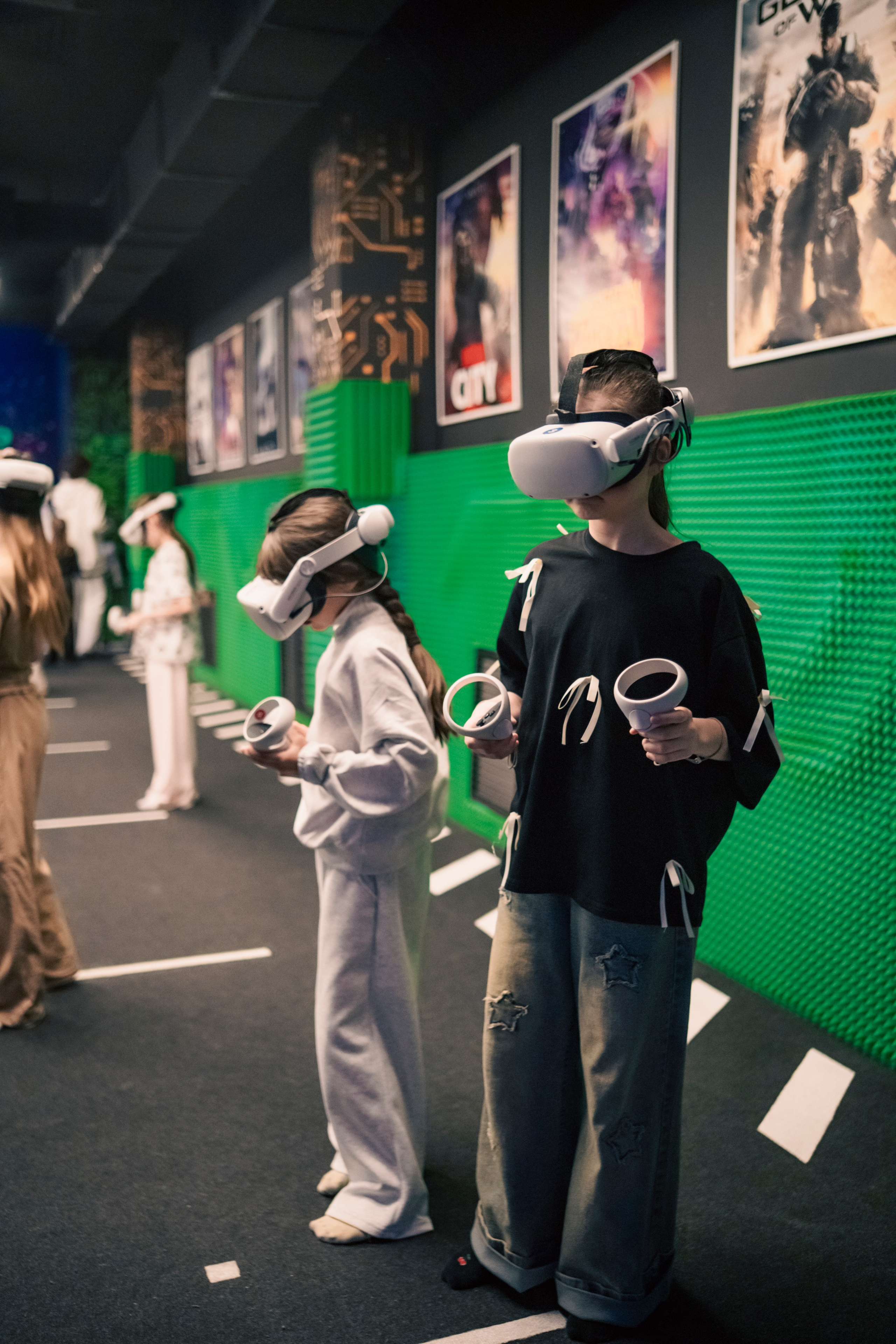 VR April-May. Felixtones