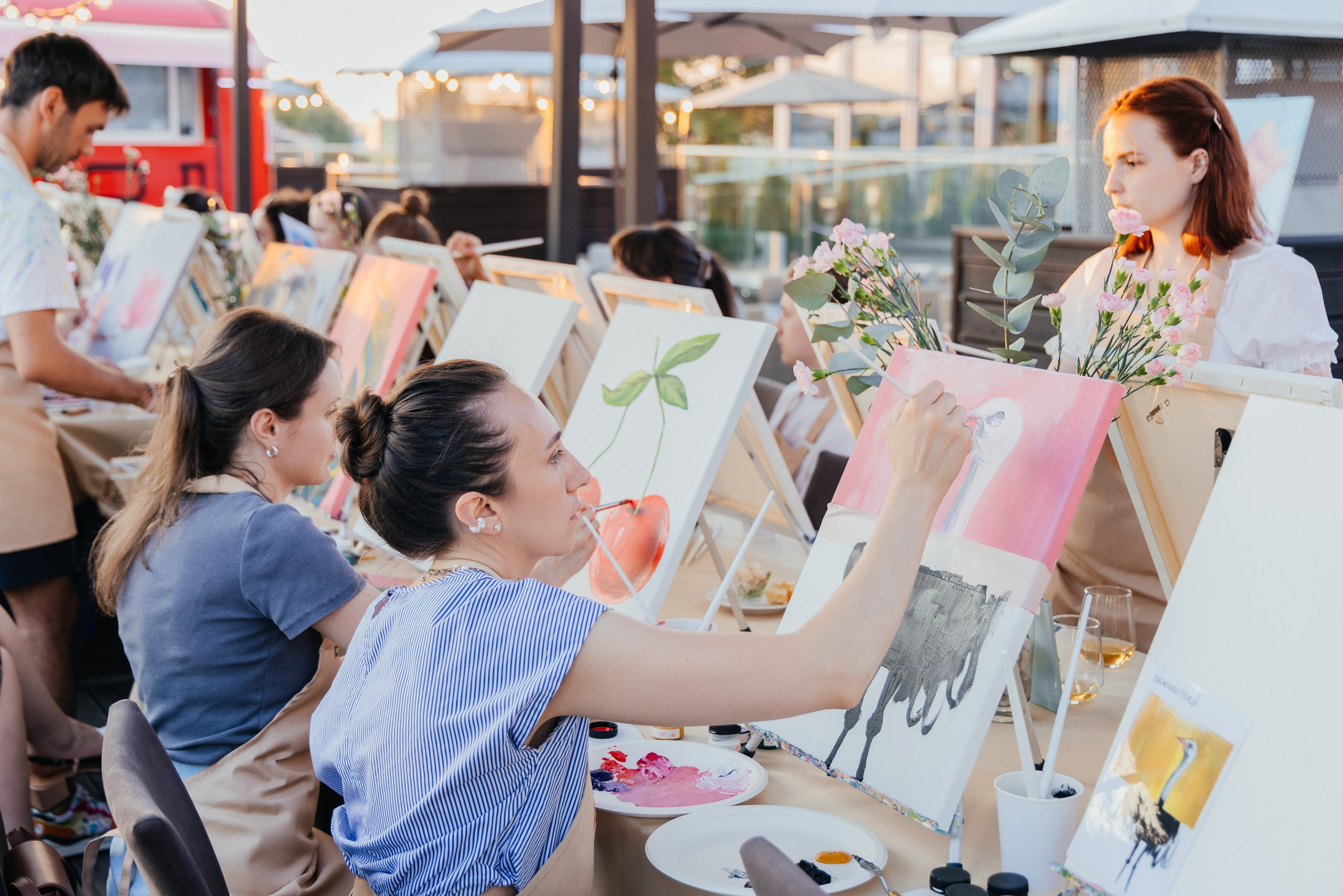 Арт-вечер с рисованием картин Painty x Bon Season. Фотограф Алексей Солопов