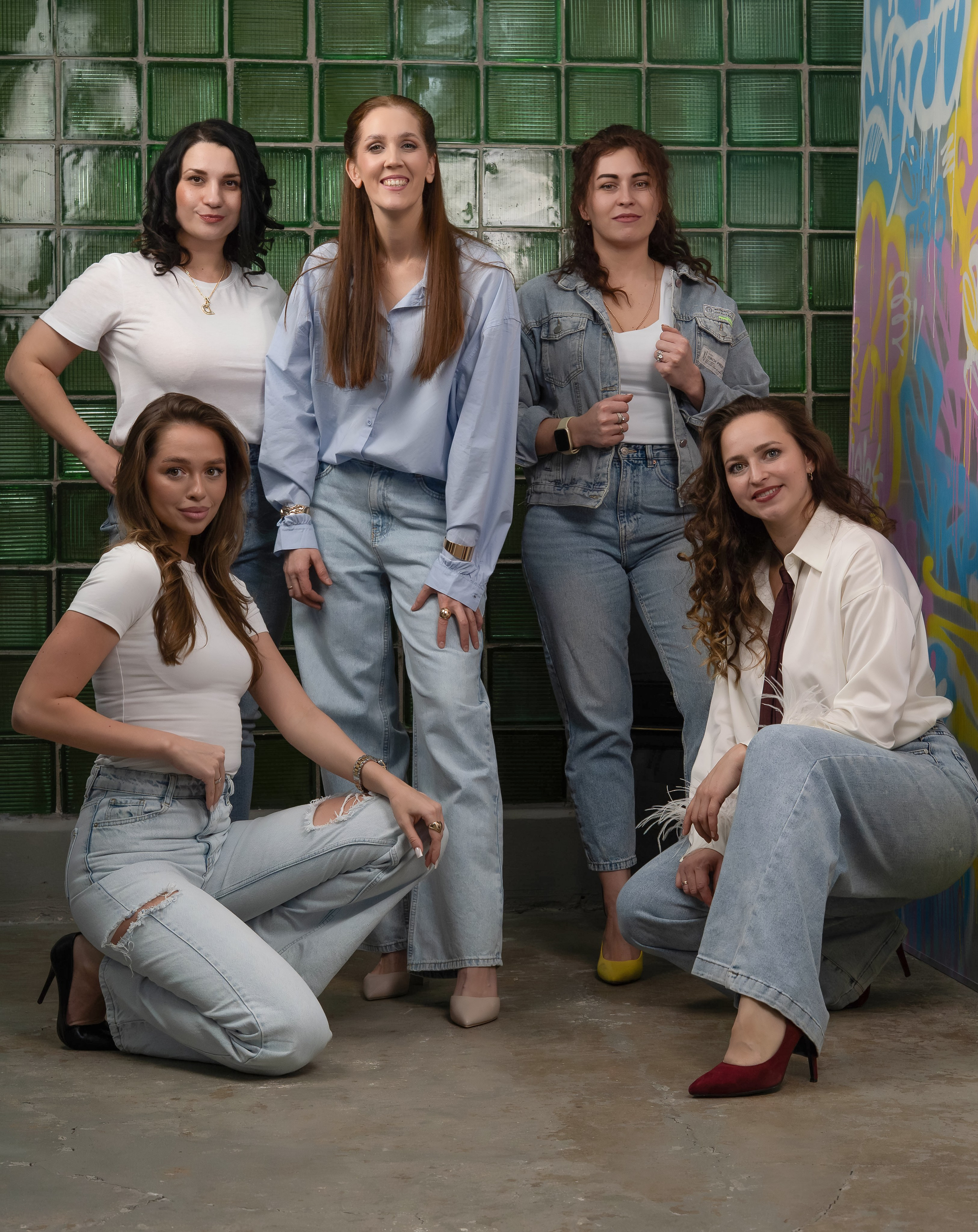 Фотосессия с друзьями на день рождения в студии