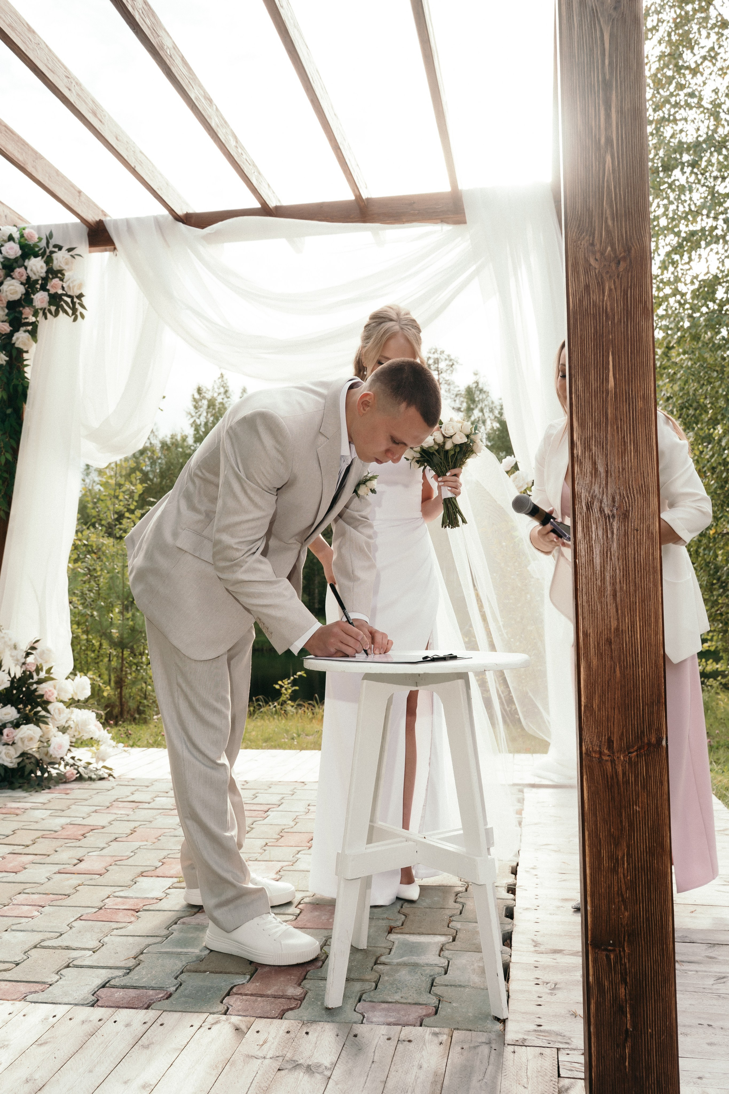 Денис & Виктория. Свадебный и семейный фотограф в Югорске Ольга Мищенко