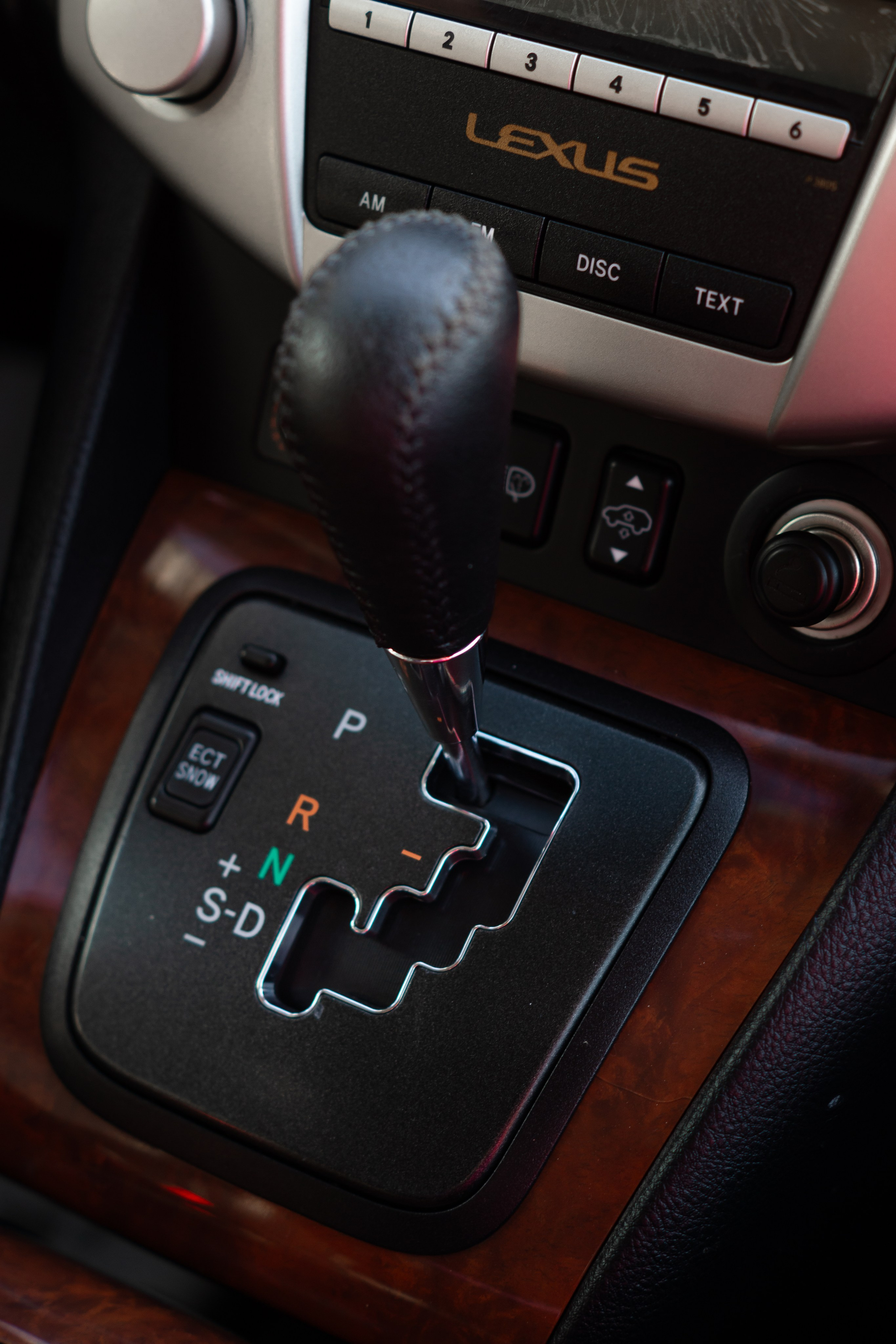 Съёмка для автосалона «Звезда Сибири». Женский фотограф Омск, Екатерина Петрова