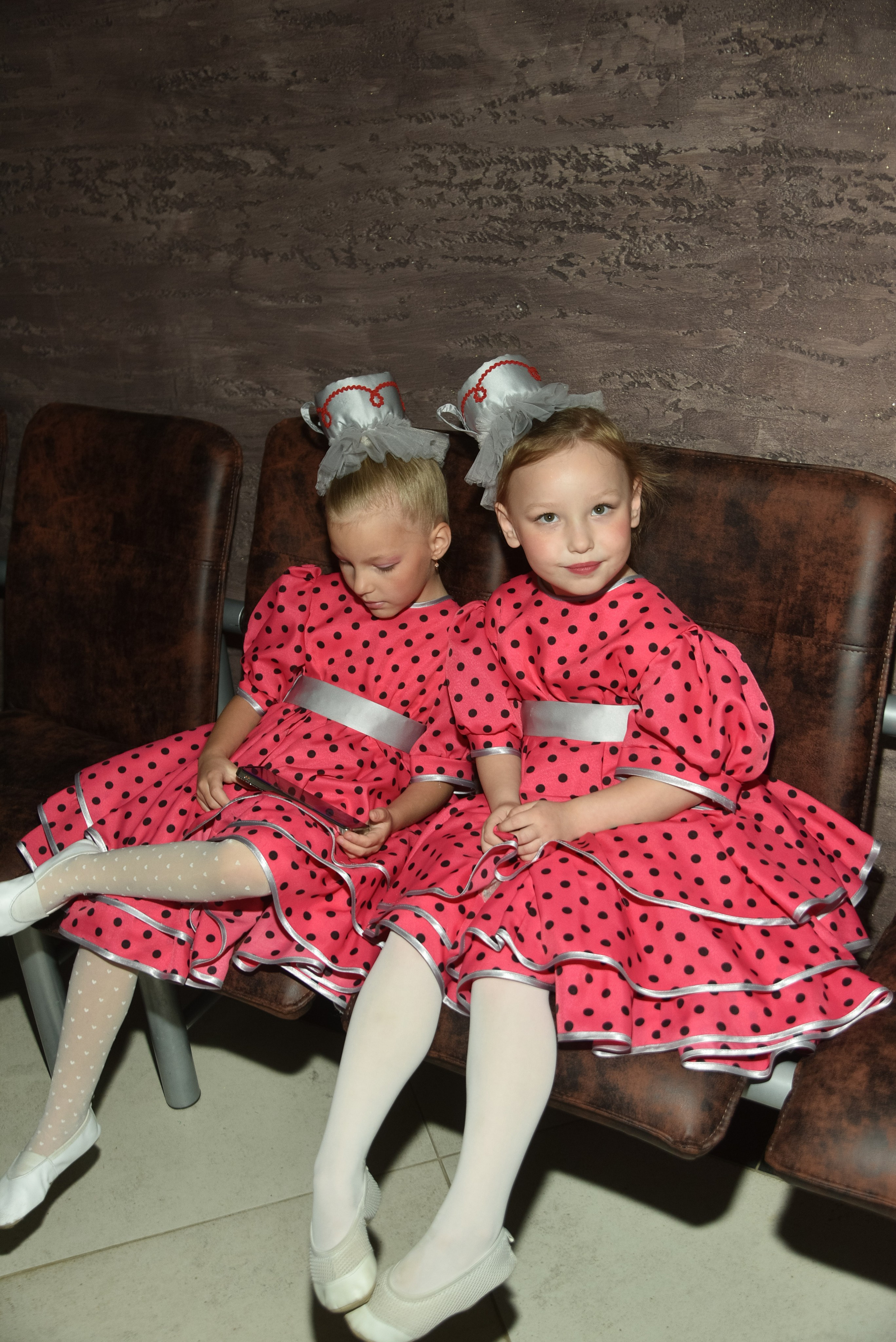 Выпускной 2025, детский центр «Самовар». Фотограф Олег Юршевич Солигорск Минск