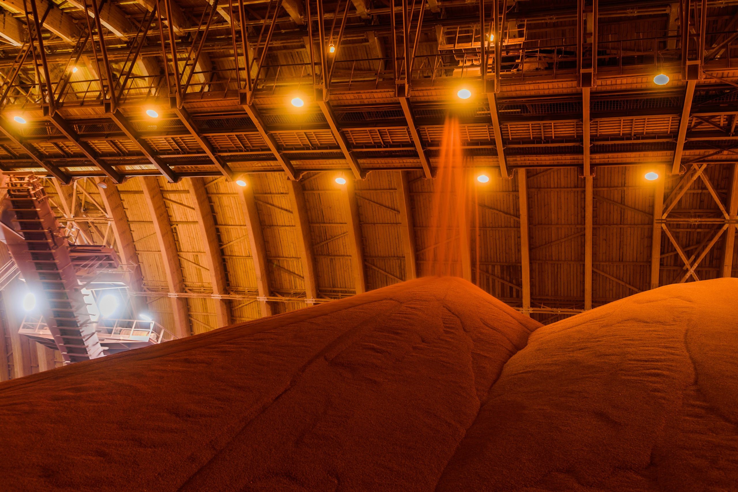 Склад. Фотограф Олег Юршевич Солигорск Минск
