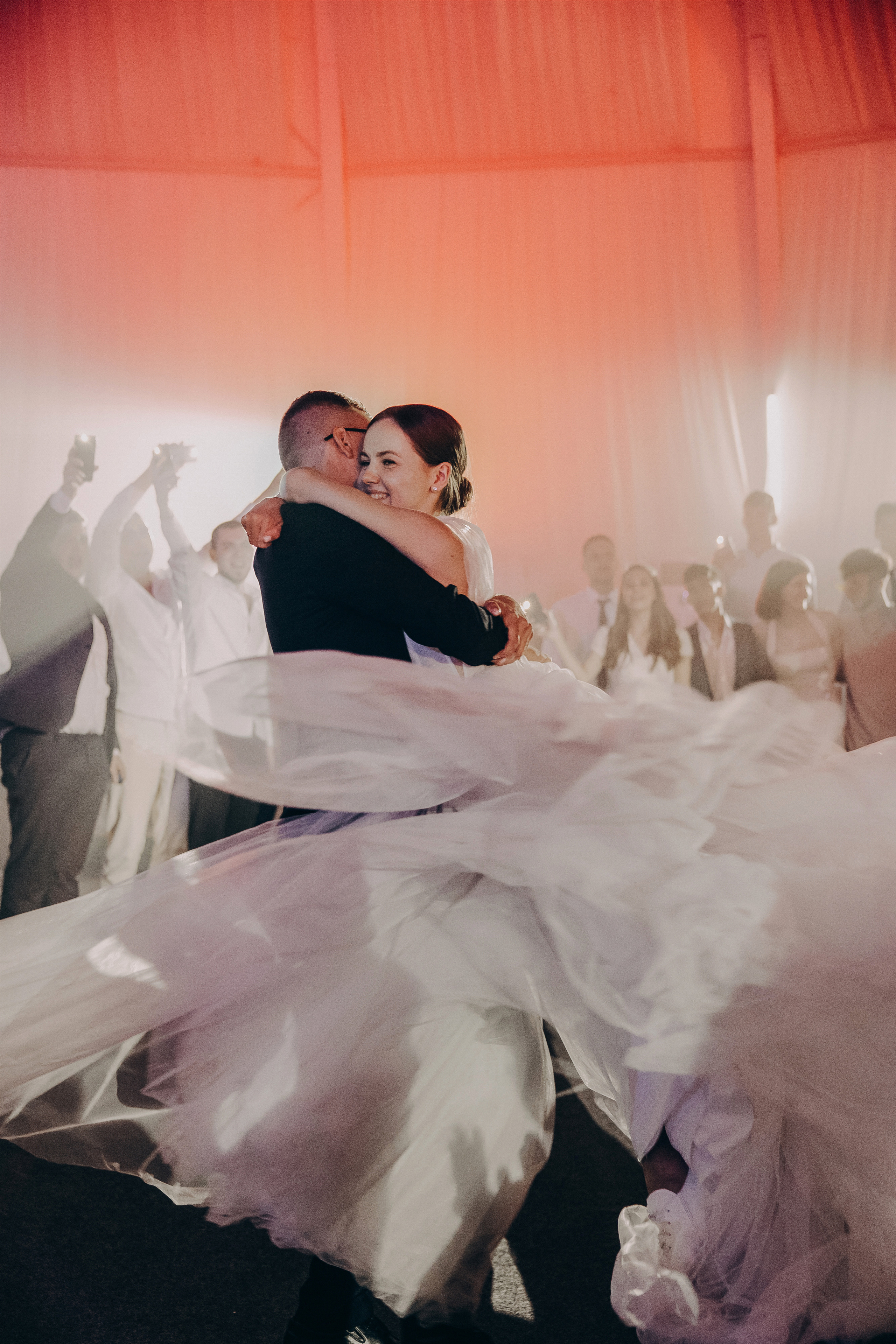 Свадьба на природе. Свадебный и репортажный фотограф в Москве Владимир Сергеев | Naysaikolo