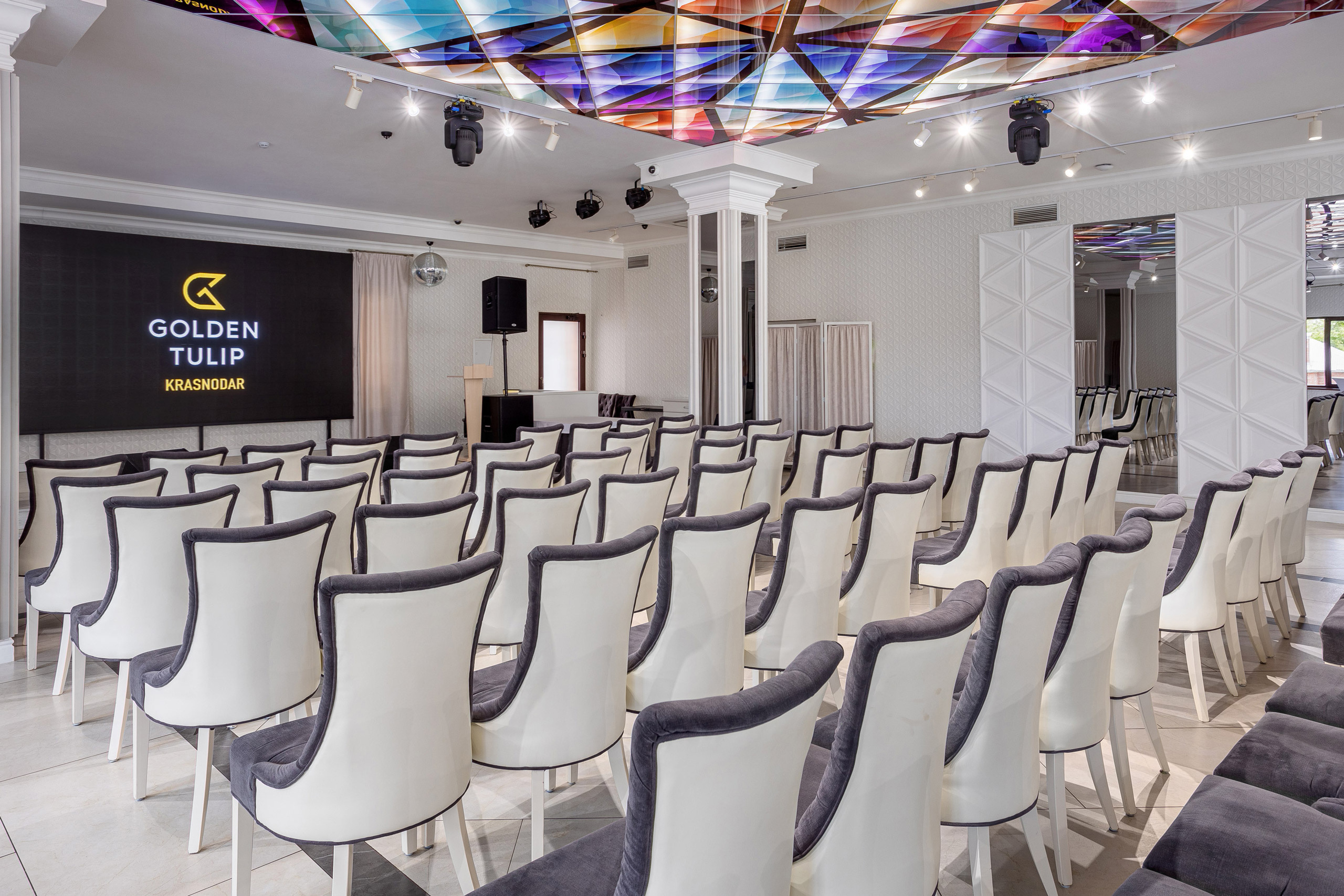 Интерьерная фотосъемка отеля. Интерьерный фотограф Краснодар: профессионально по доступным ценам