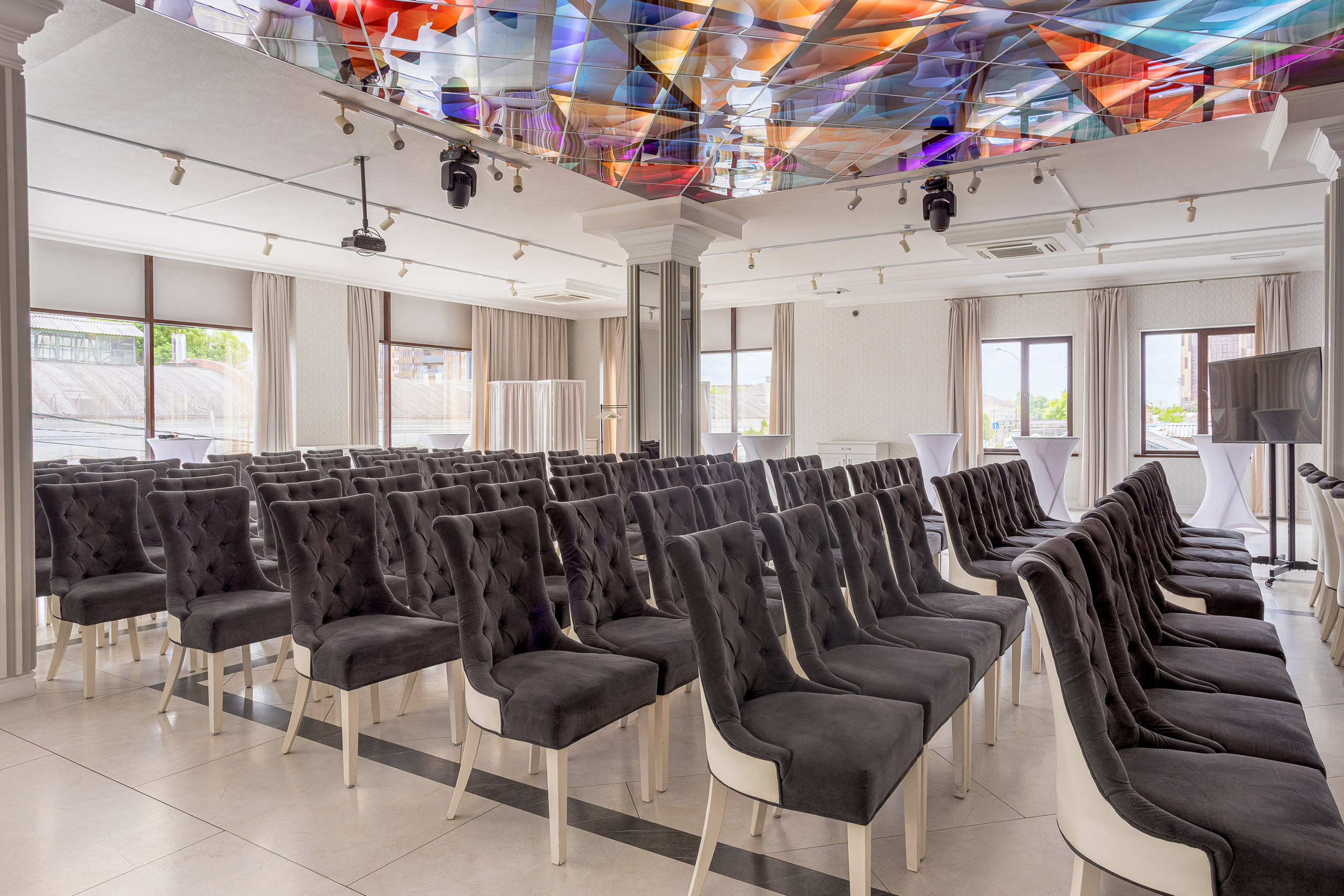 Интерьерная фотосъемка отеля. Интерьерный фотограф Краснодар: профессионально по доступным ценам