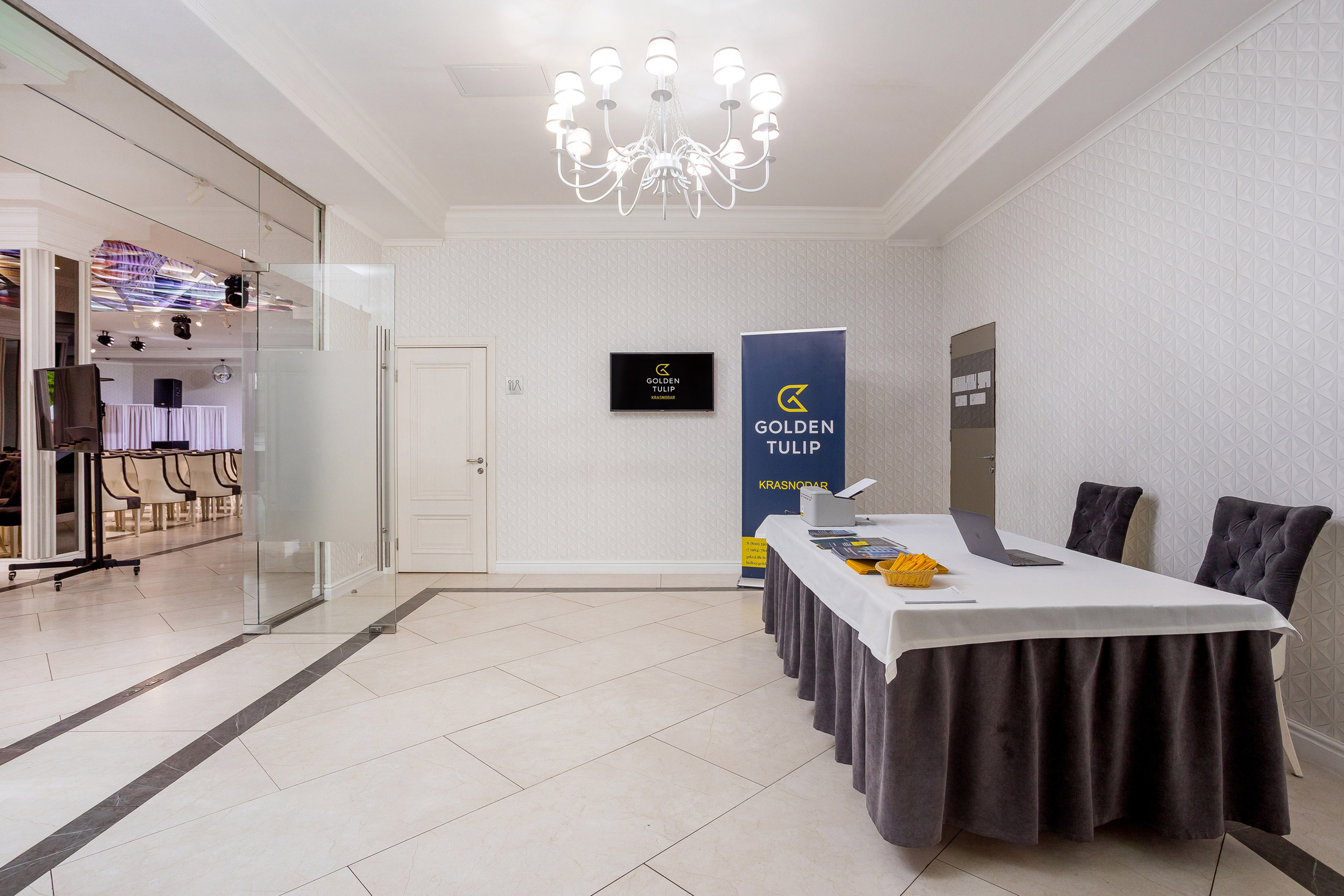 Интерьерная фотосъемка отеля. Интерьерный фотограф Краснодар: профессионально по доступным ценам