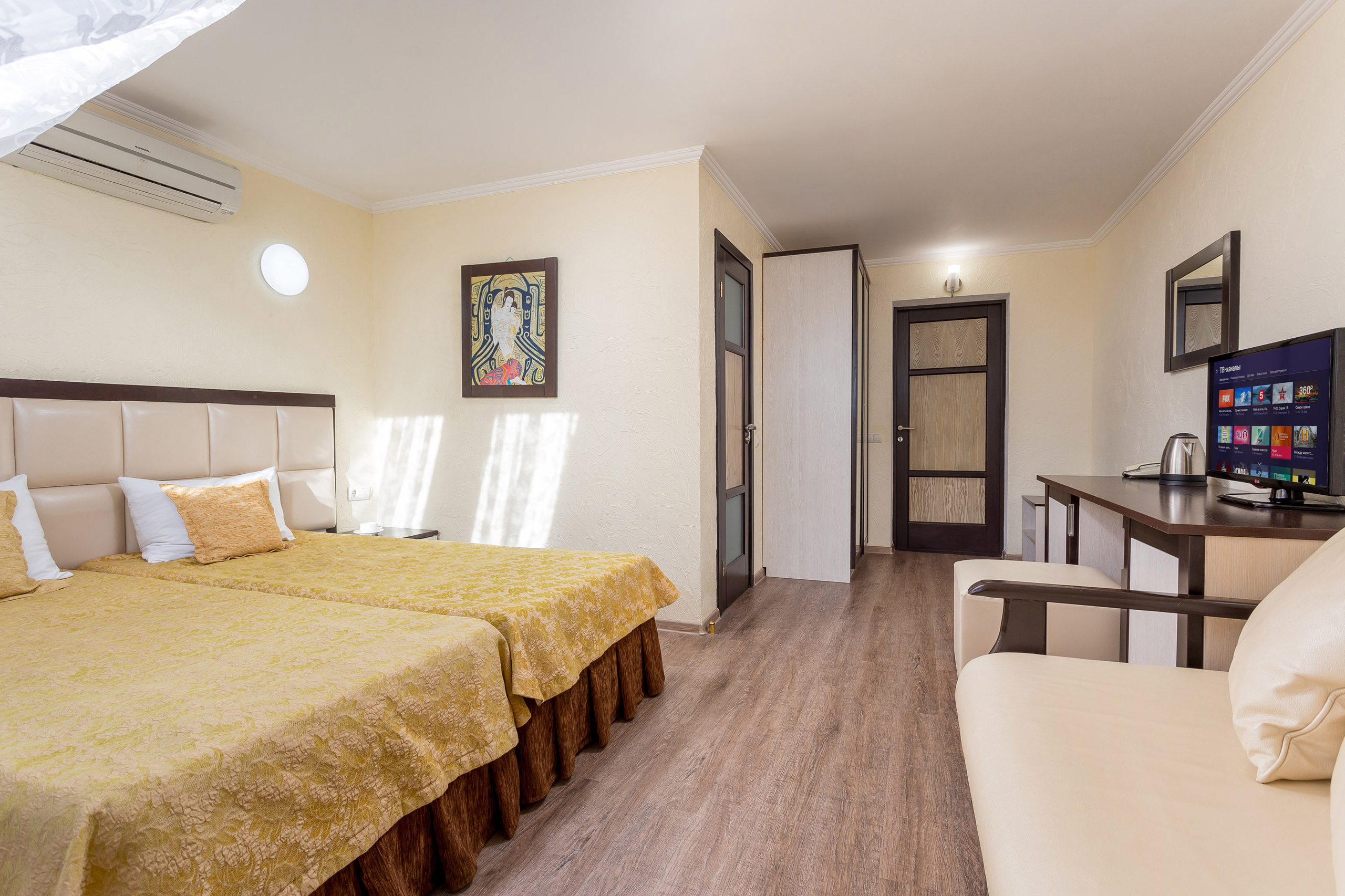 Фотосъёмка в Витязево Гостевой комплекс «Марина». Интерьерный фотограф Краснодар: профессионально по доступным ценам