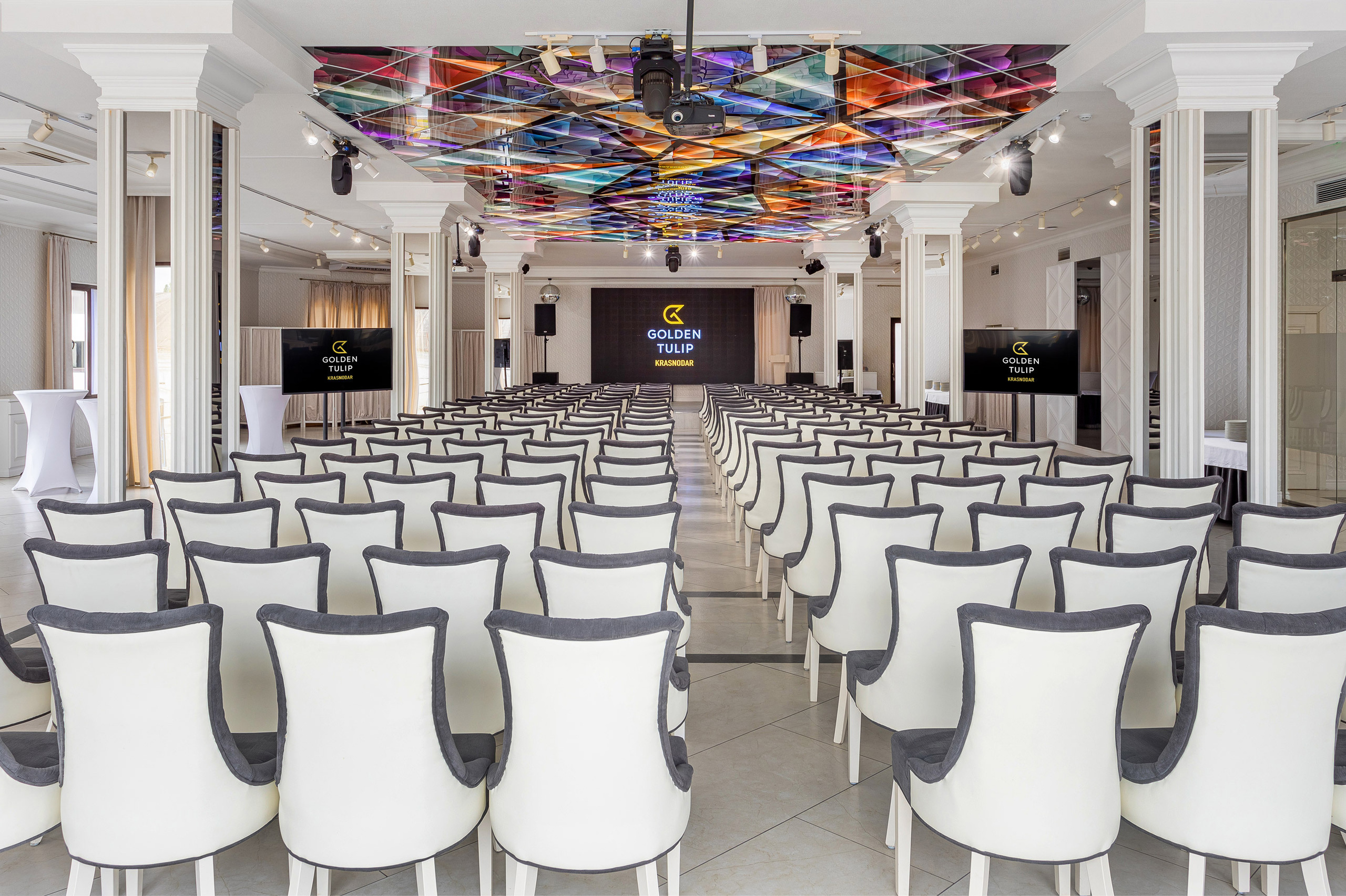 Интерьерная фотосъемка отеля. Интерьерный фотограф Краснодар: профессионально по доступным ценам