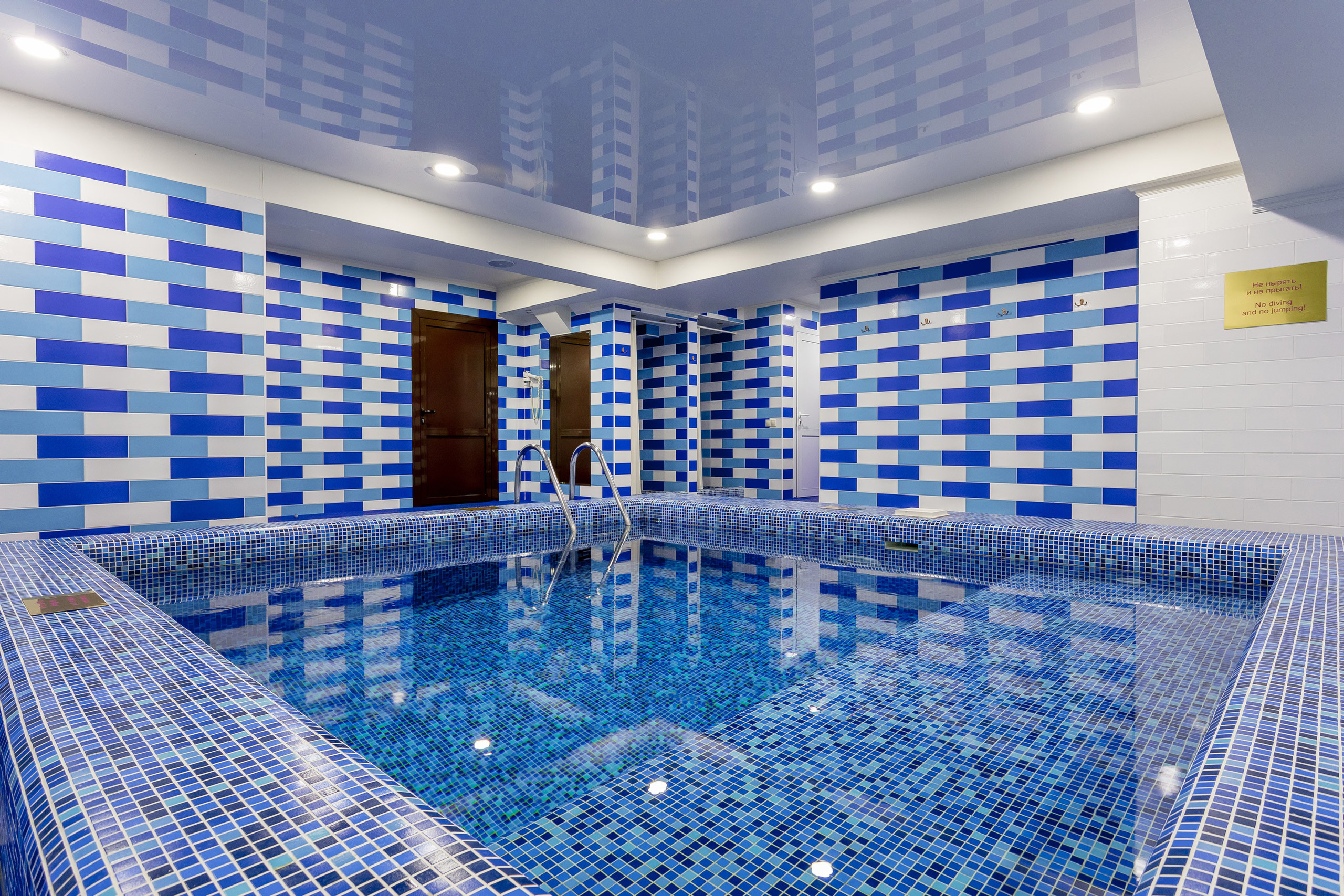 Crown plaza. Интерьерный фотограф Краснодар: профессионально по доступным ценам