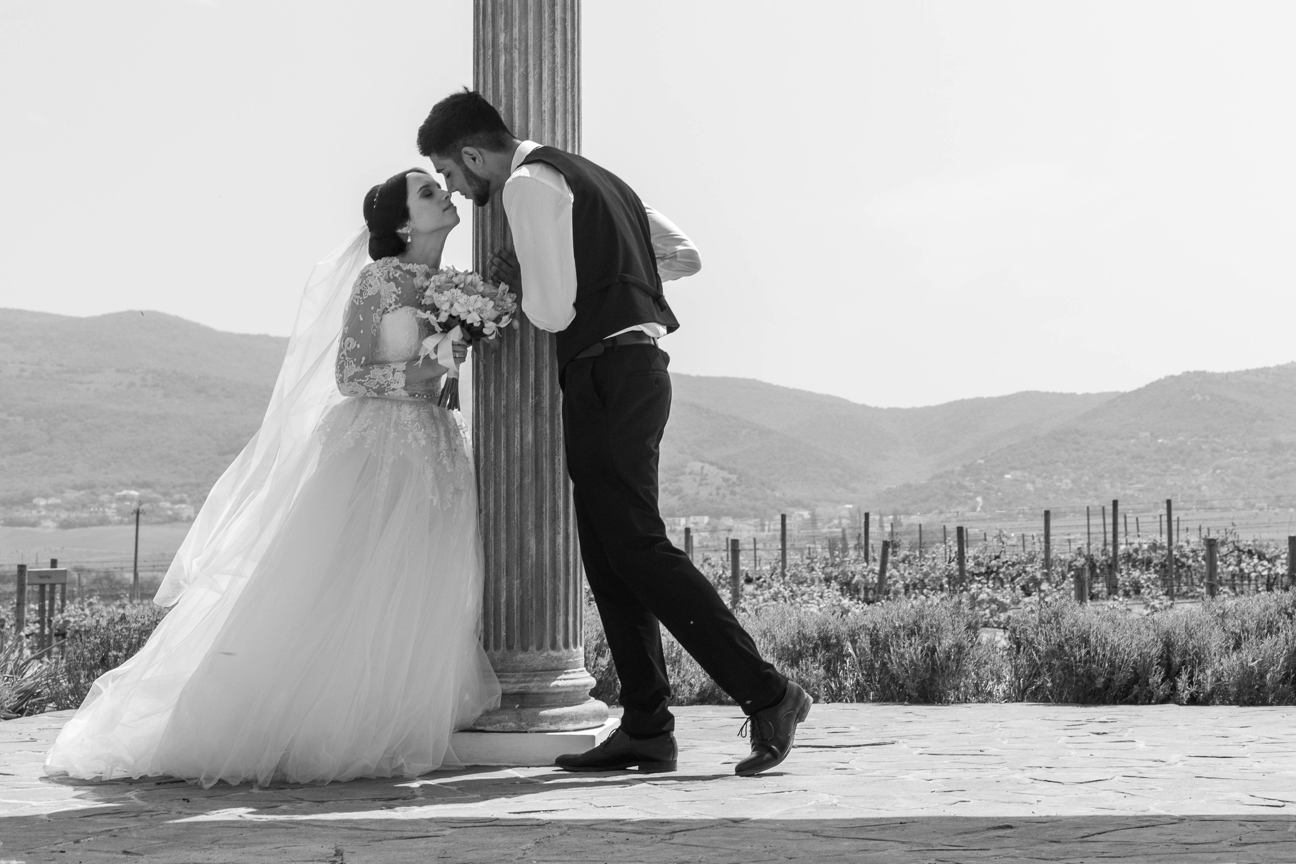 Амаль и Юлия шампанерия. Фотограф и видеограф в Крыму и Севастополе