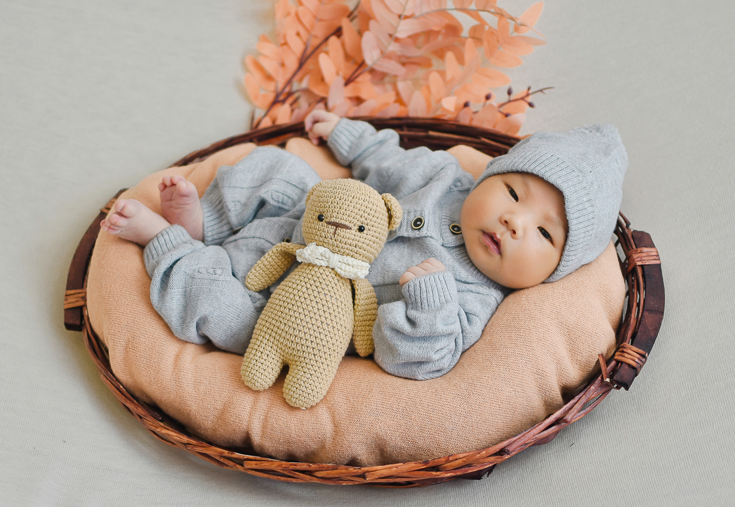 Фотосессия маленького принца. Семейный и ньюборн фотограф в Шымкенте Алина Ертаевна