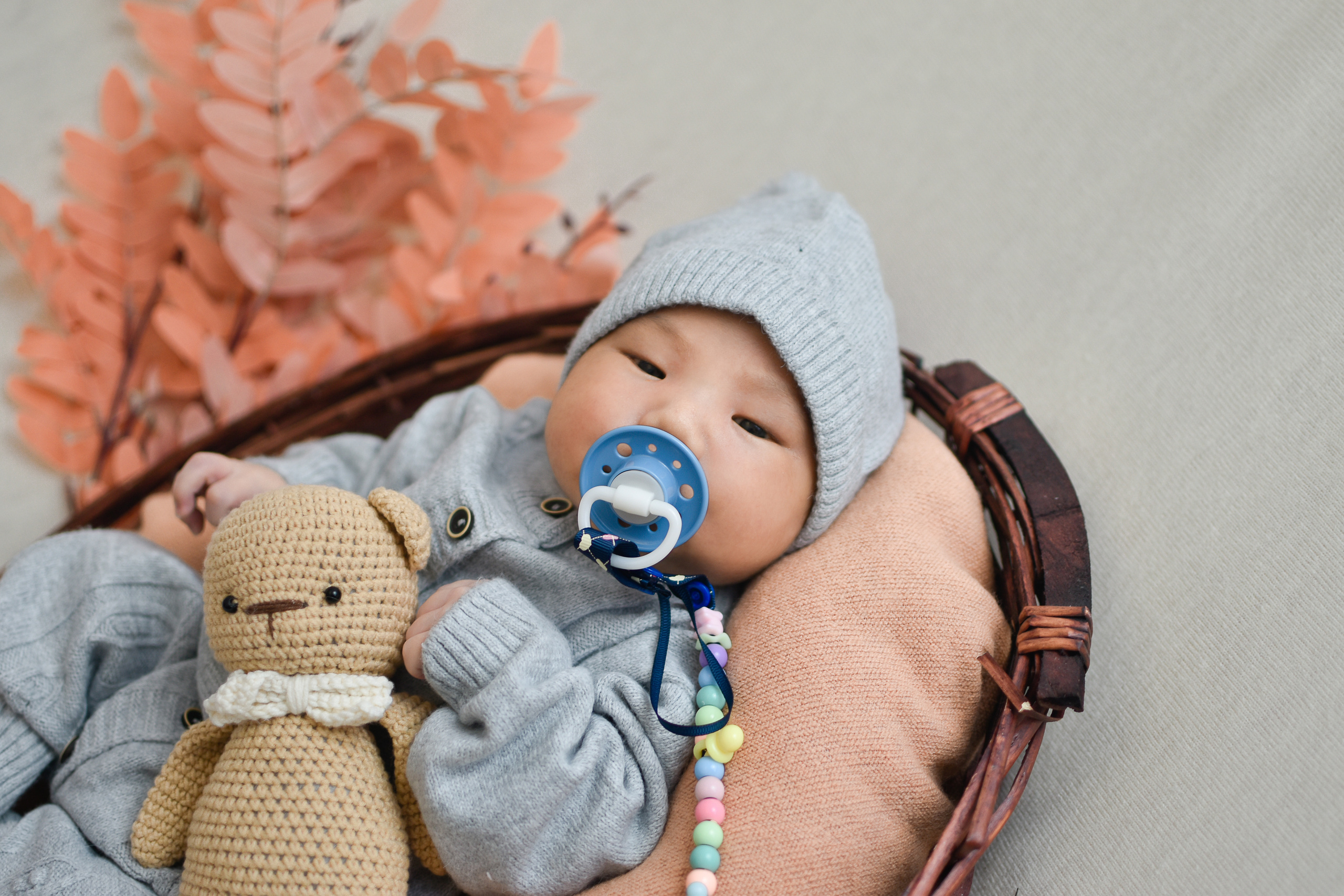 Фотосессия маленького принца. Семейный и ньюборн фотограф в Шымкенте Алина Ертаевна