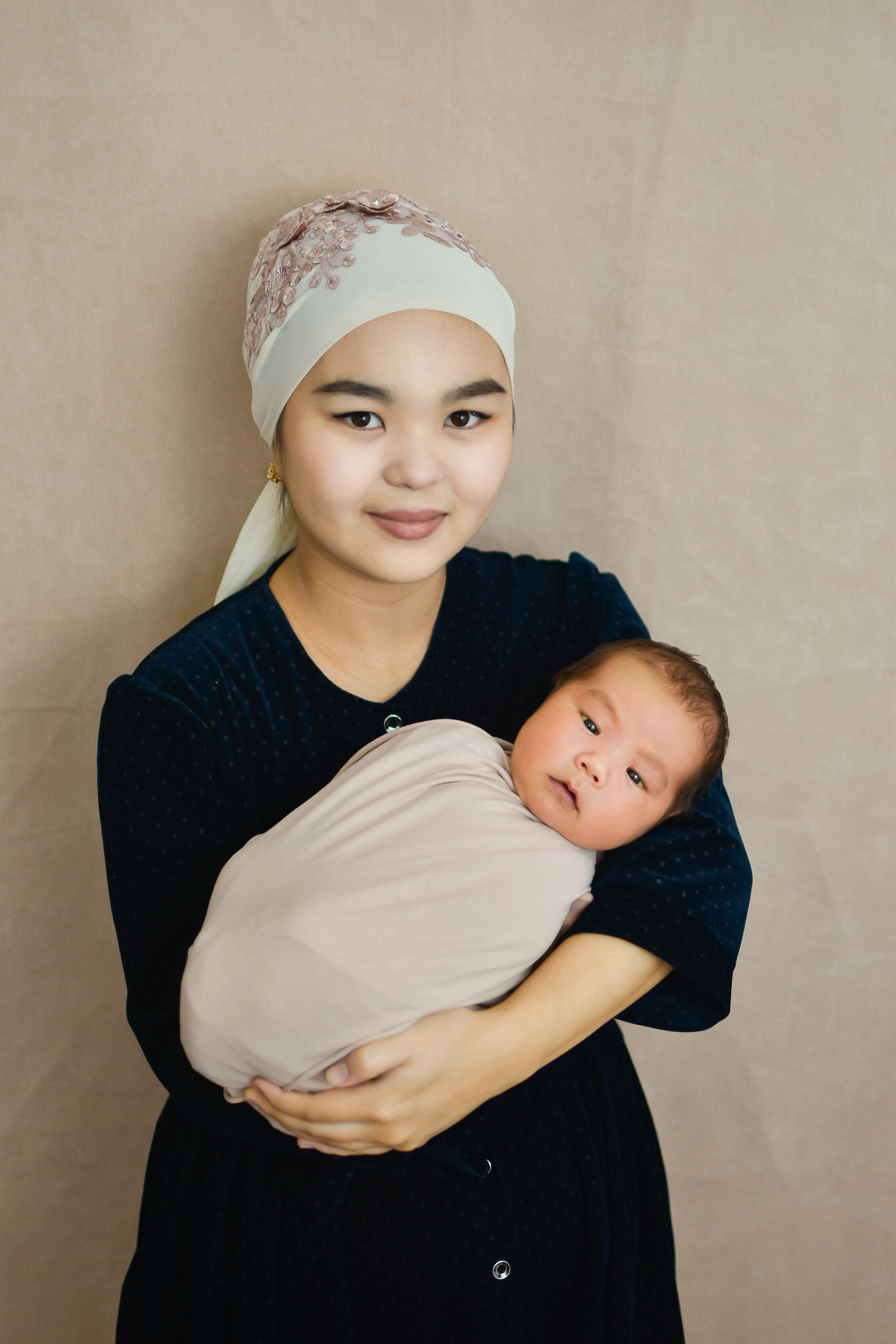 Фотосессия маленького принца. Семейный и ньюборн фотограф в Шымкенте Алина Ертаевна