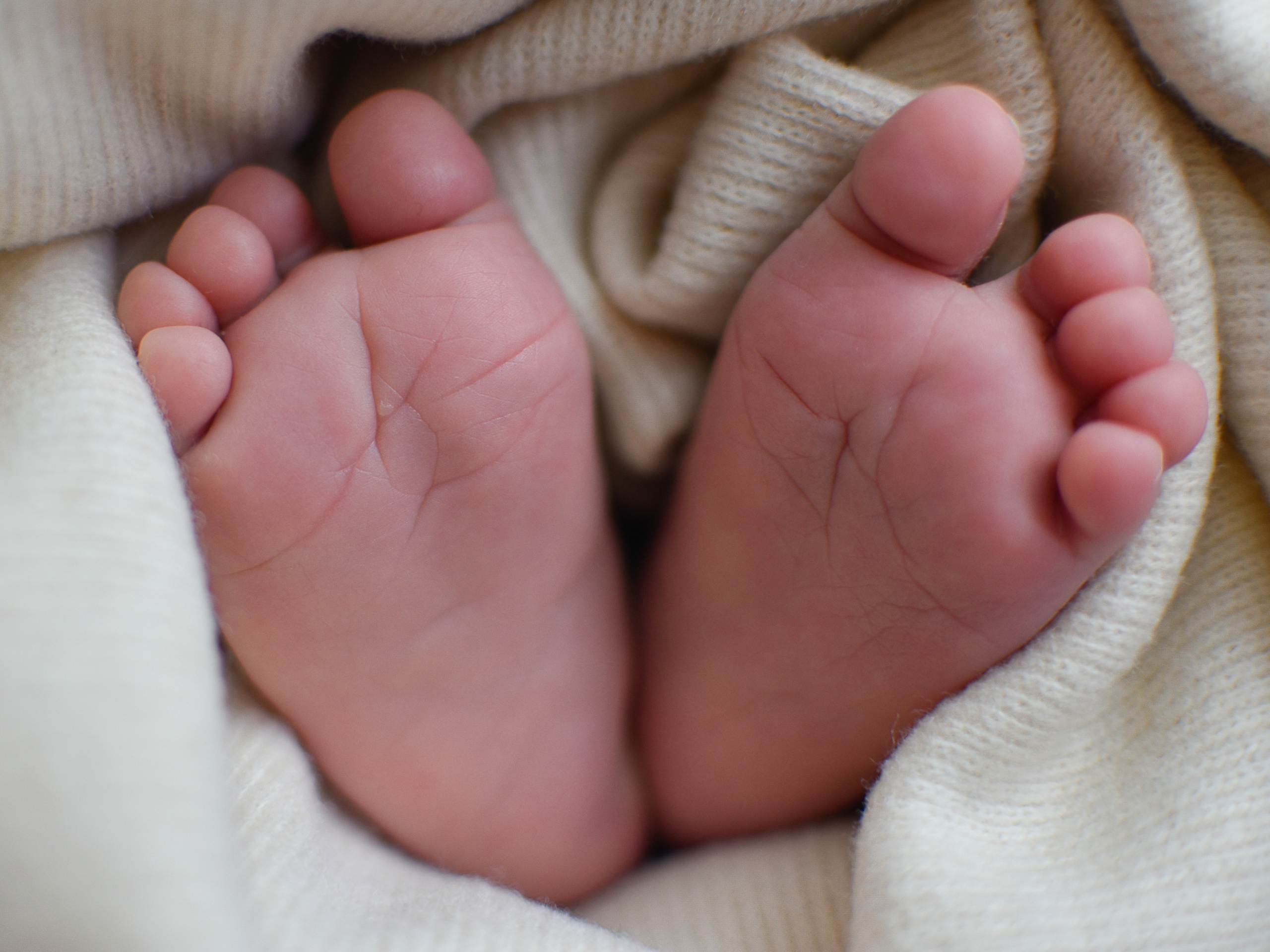 Фотосессия маленького принца. Семейный и ньюборн фотограф в Шымкенте Алина Ертаевна