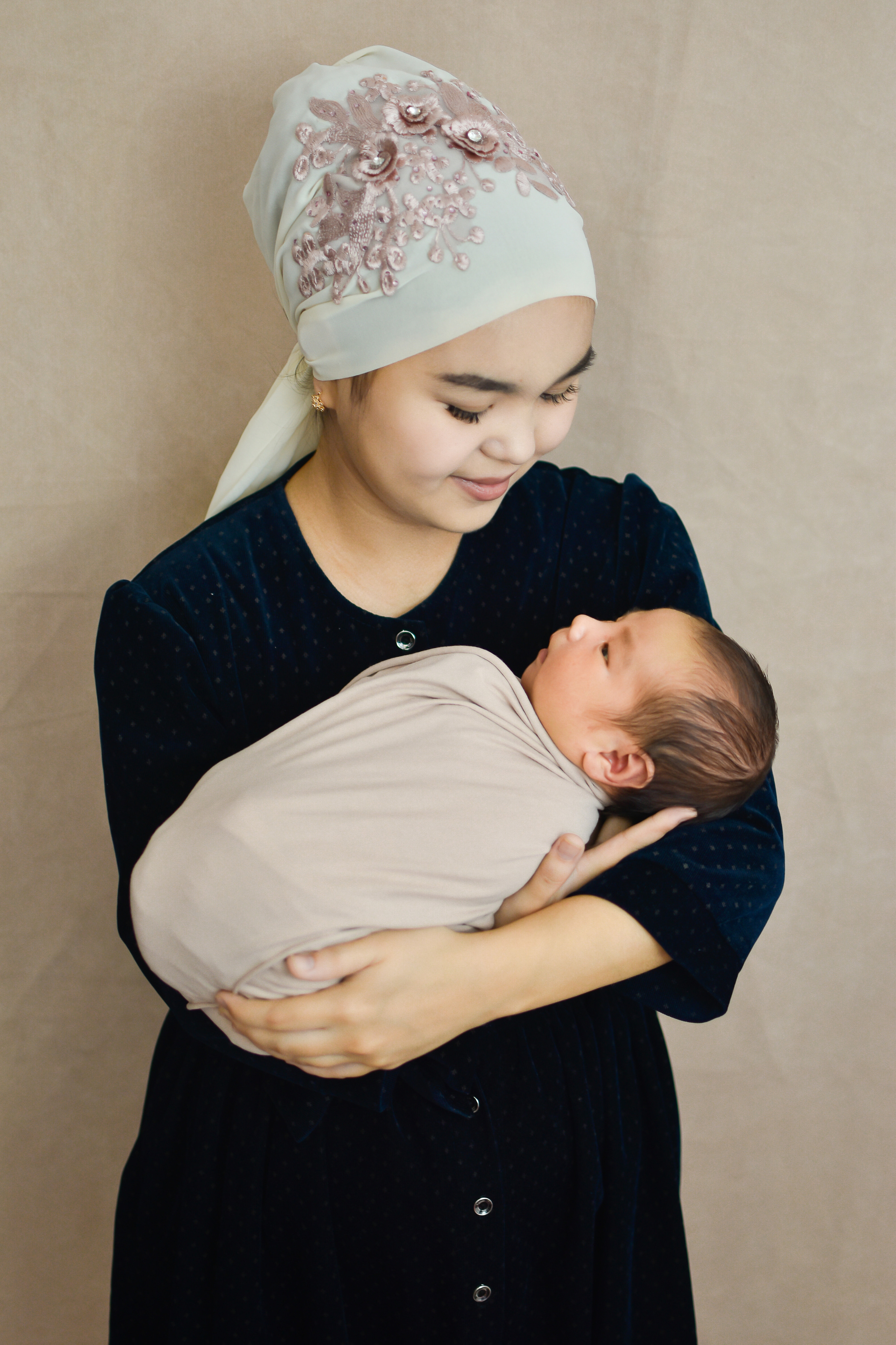 Фотосессия маленького принца. Семейный и ньюборн фотограф в Шымкенте Алина Ертаевна