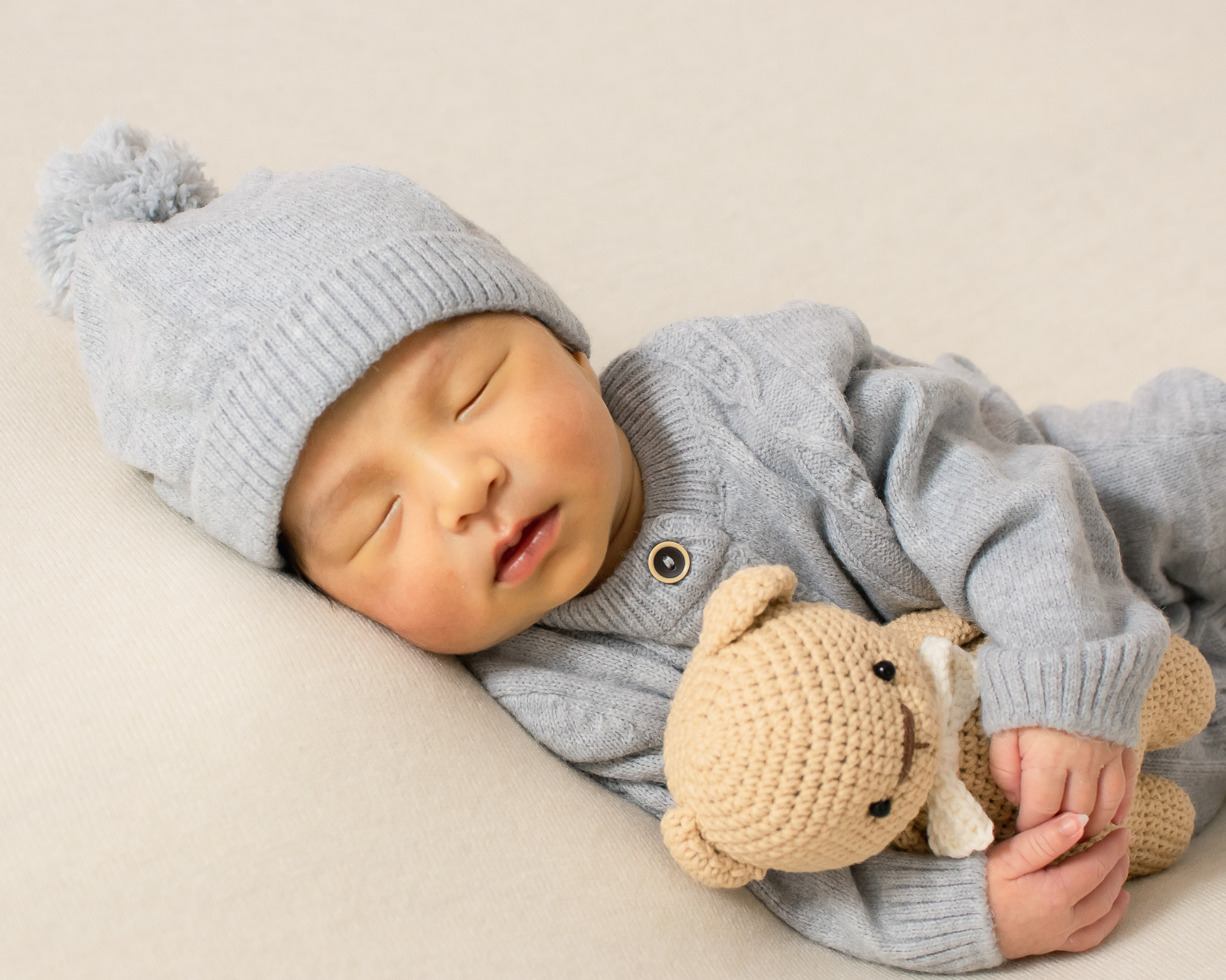 Семейный и ньюборн фотограф в Шымкенте Алина Ертаевна