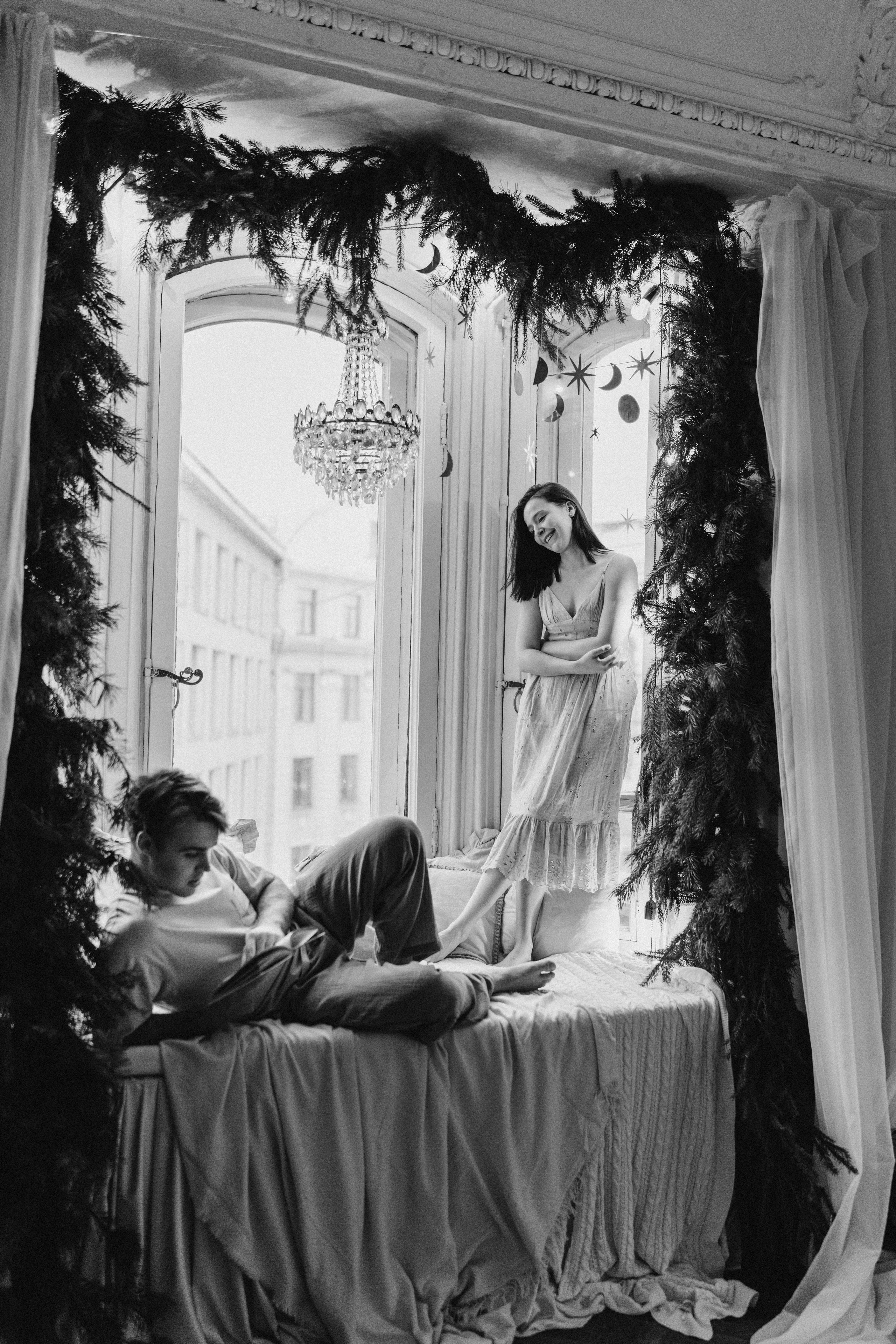 Парная фотосессия в студии. Новогодняя парная фотосессия в квартире.