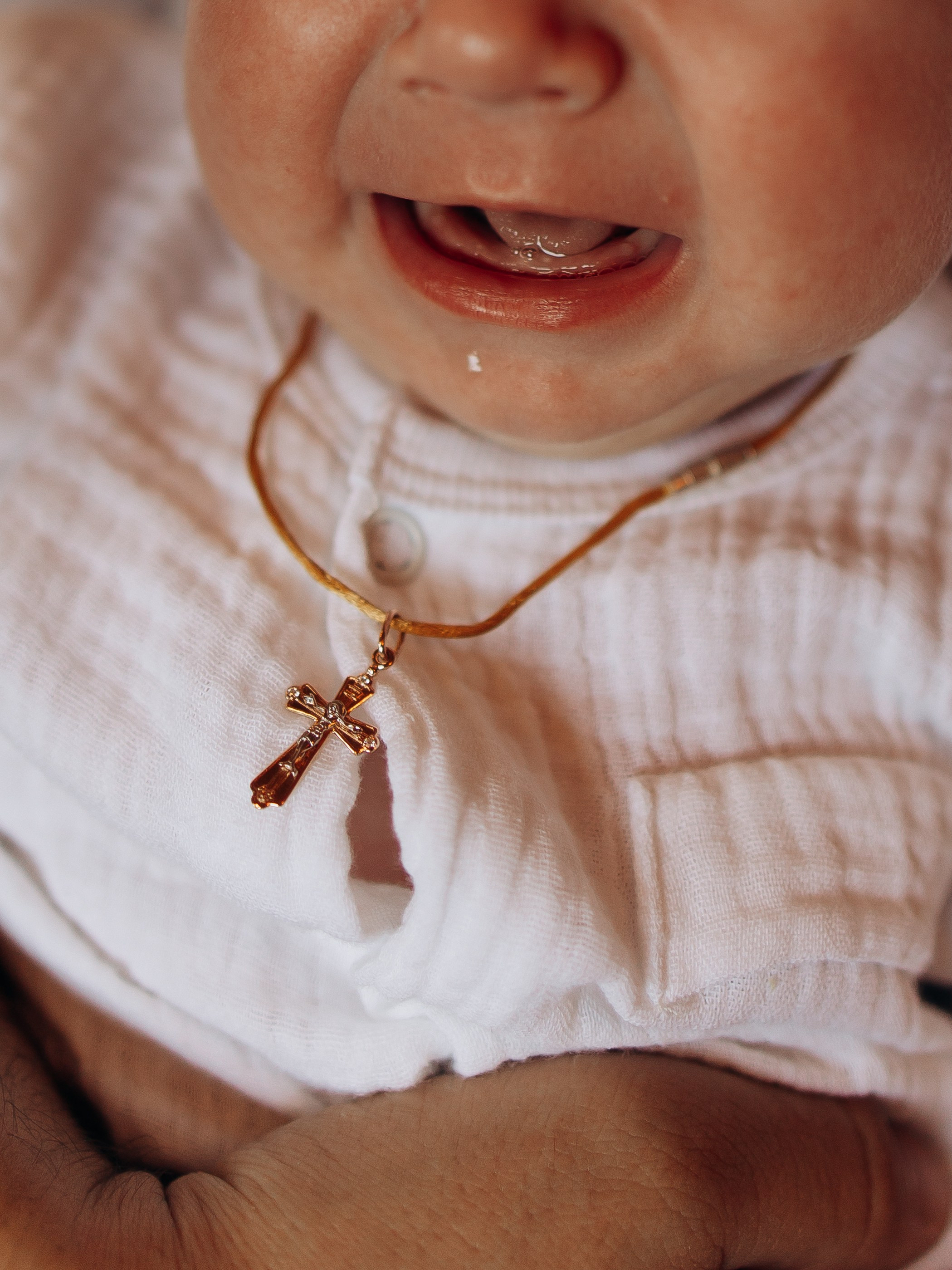 Таинство Крещения Михаила. Семейный фотограф в Краснодаре Храмова Анна