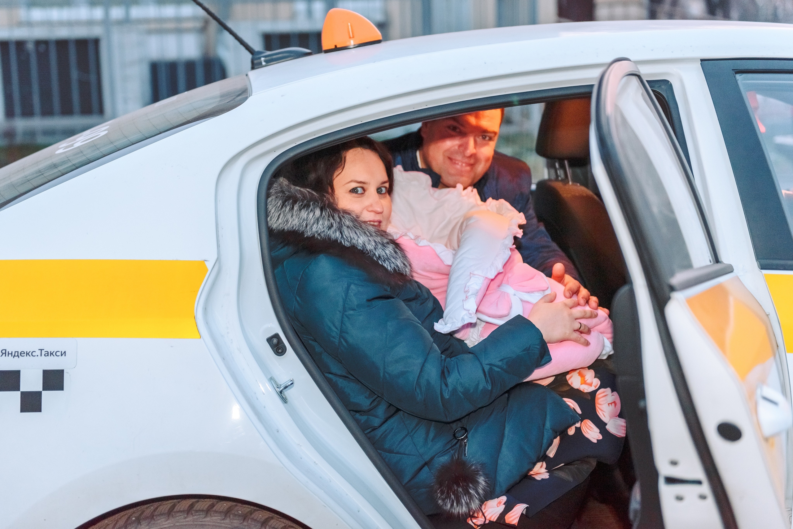 Выписка из роддома. Свадебный и семейный фотограф в Москве Юлия Винник