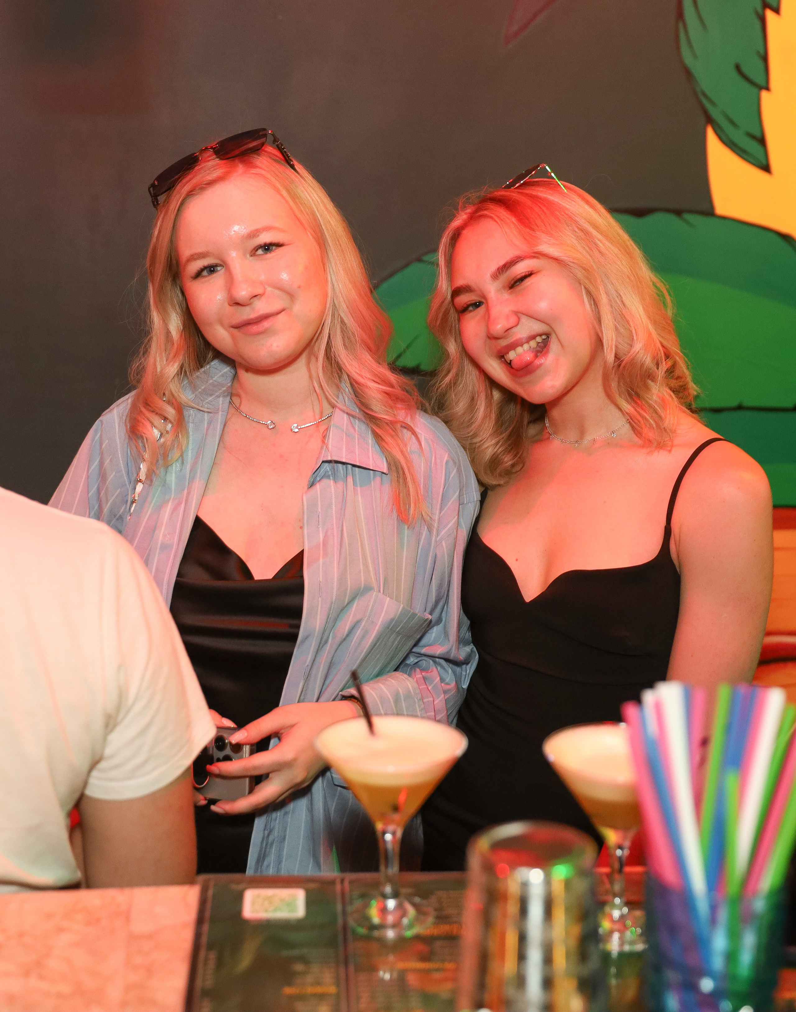 Вечеринки ALOHA BAR. Фотограф мероприятий Ирина Каширина