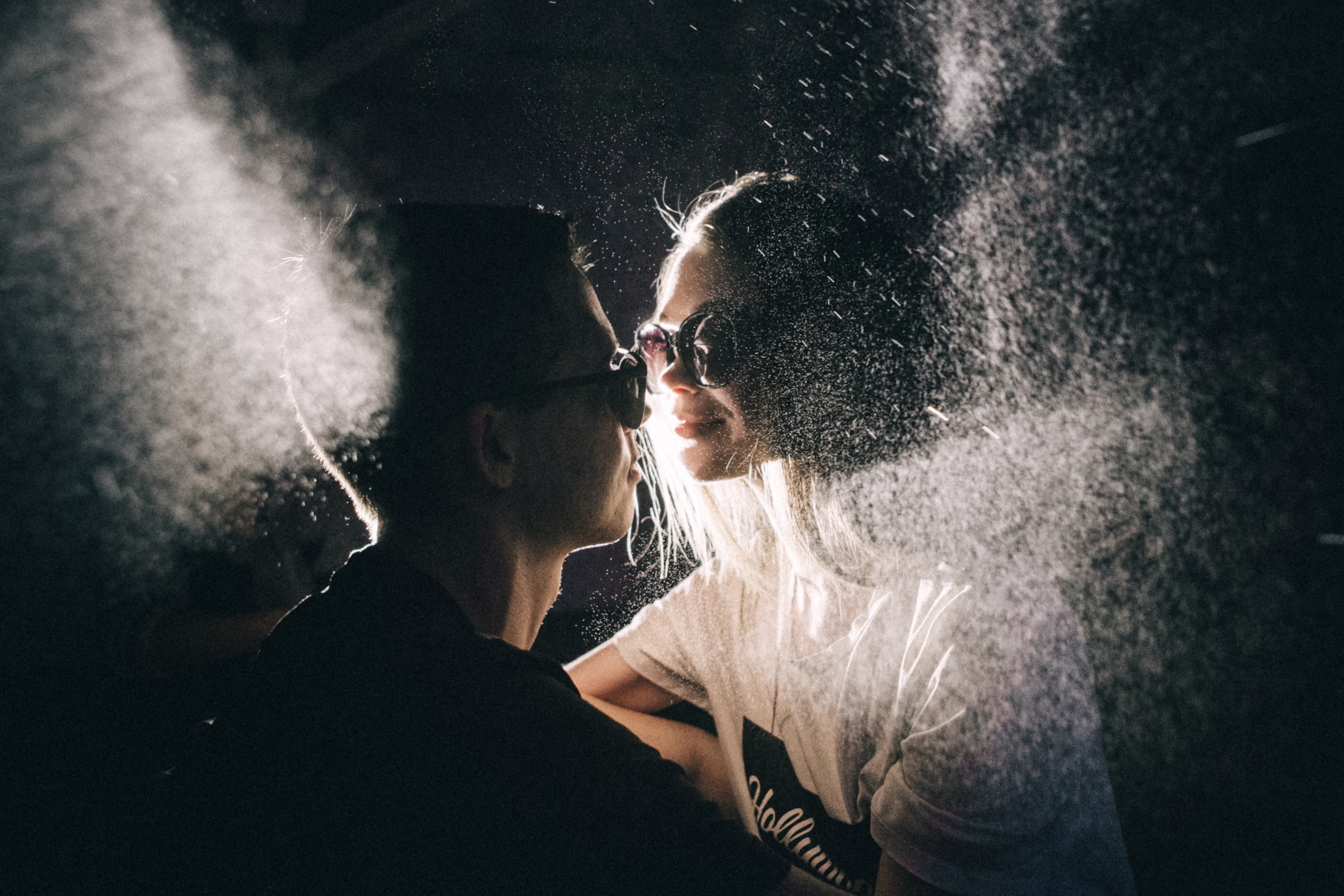 Леонид и Марина. История одного фонарика