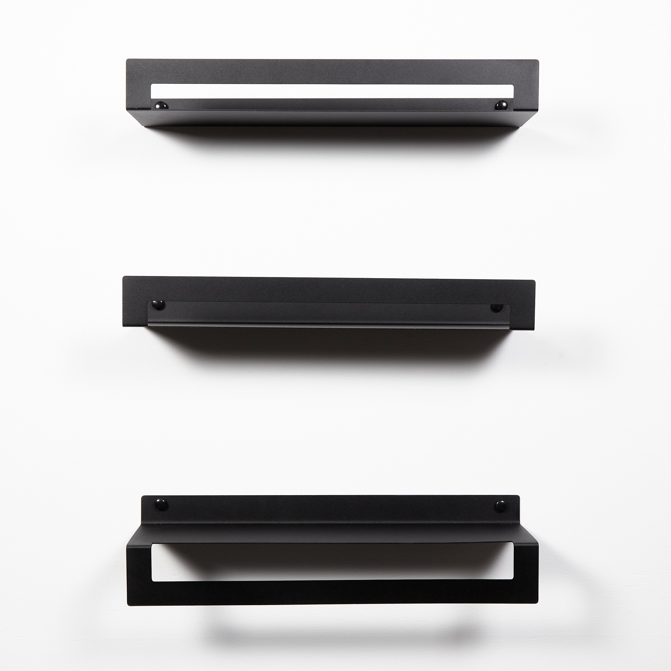 Фотосъёмка полок для дома. Предметный и репортажный фотограф Алексей Кротов