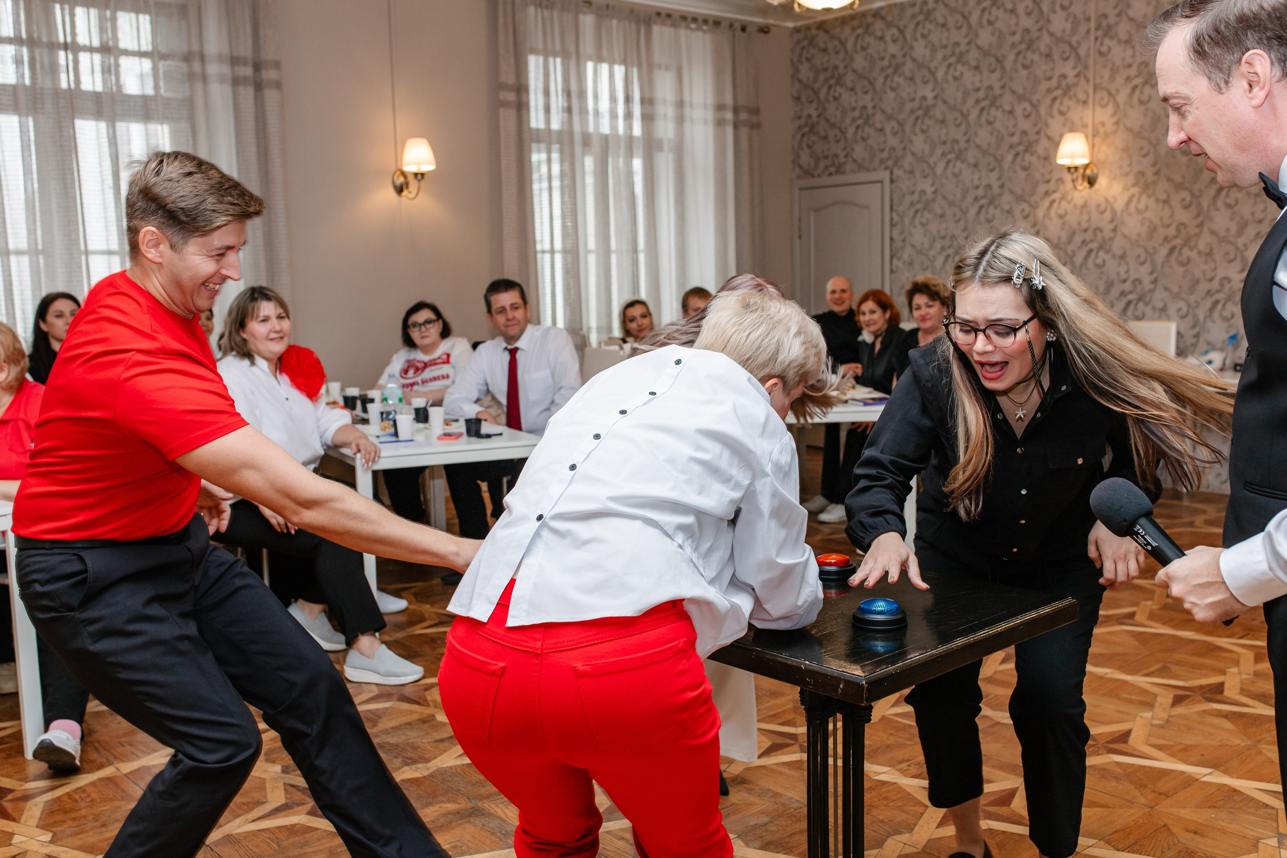 Мастер-класс для банкетных ведущих. Октябрь 2024. Фотограф Пермь. Свадьбы. Семья и дети, школа, д. сад. Фотокниги