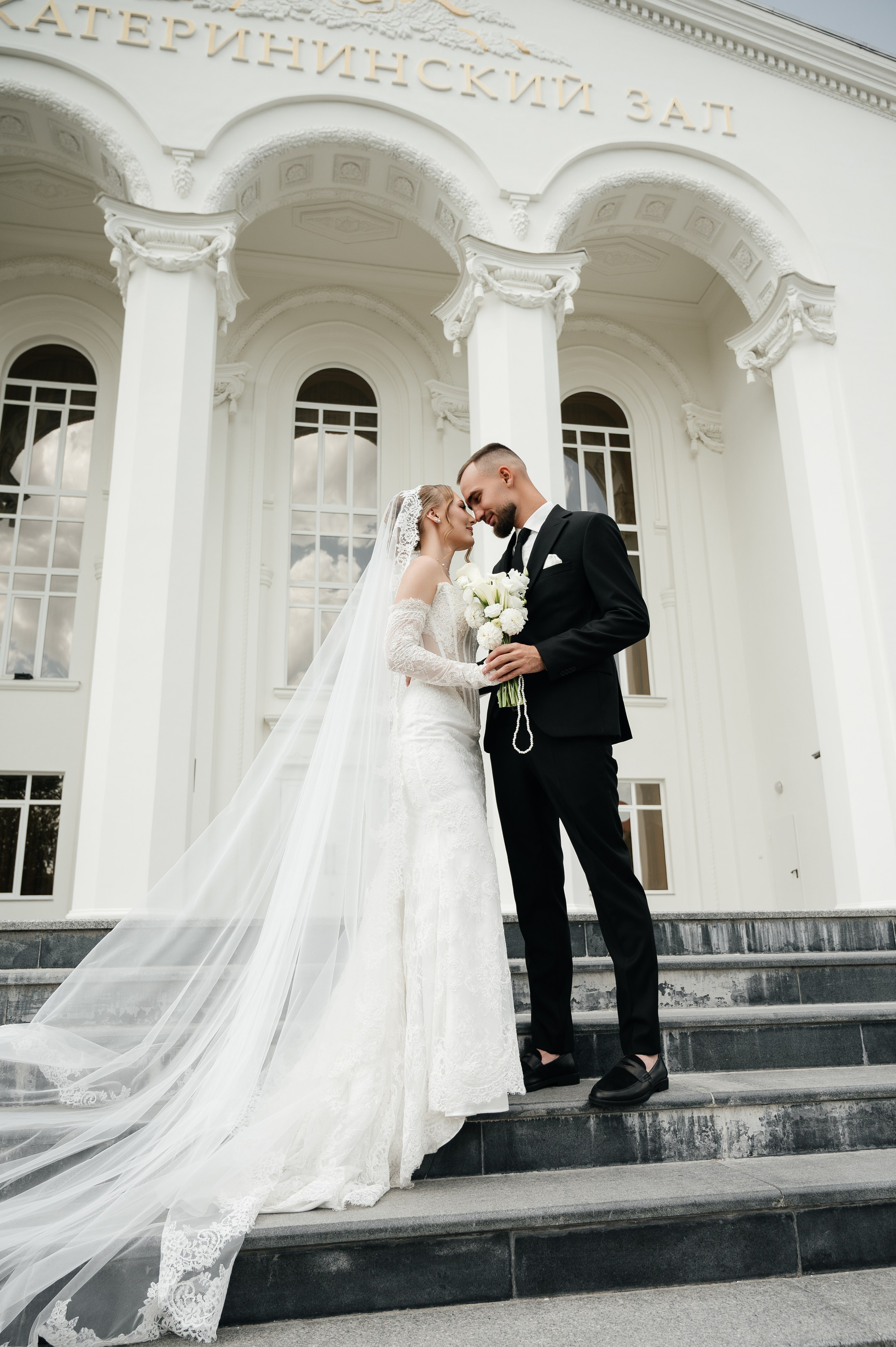 Виктор и Валерия (загс). Свадебный и семейный фотограф в Краснодаре Алина Мельник