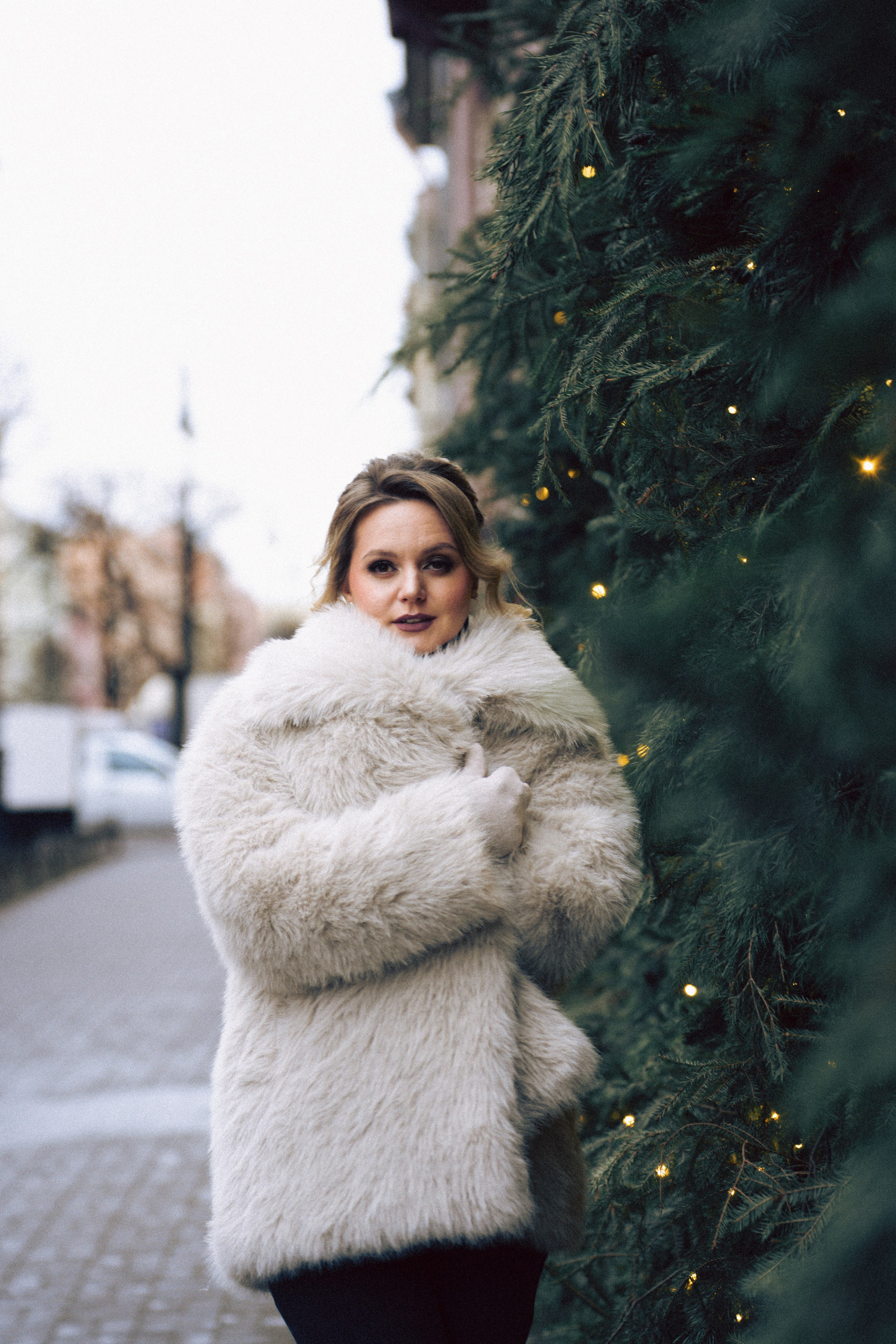 НОВОГОДНЯЯ ФОТОСЕСИИЯ В СТУДИИ ДЛЯ ДЕВУШКИ И ПРОГУЛКА ПО ЧЕРНЫШЕВСКОЙ. Профессиональный фотограф, Санкт-Петербург — Виктория Богомолова