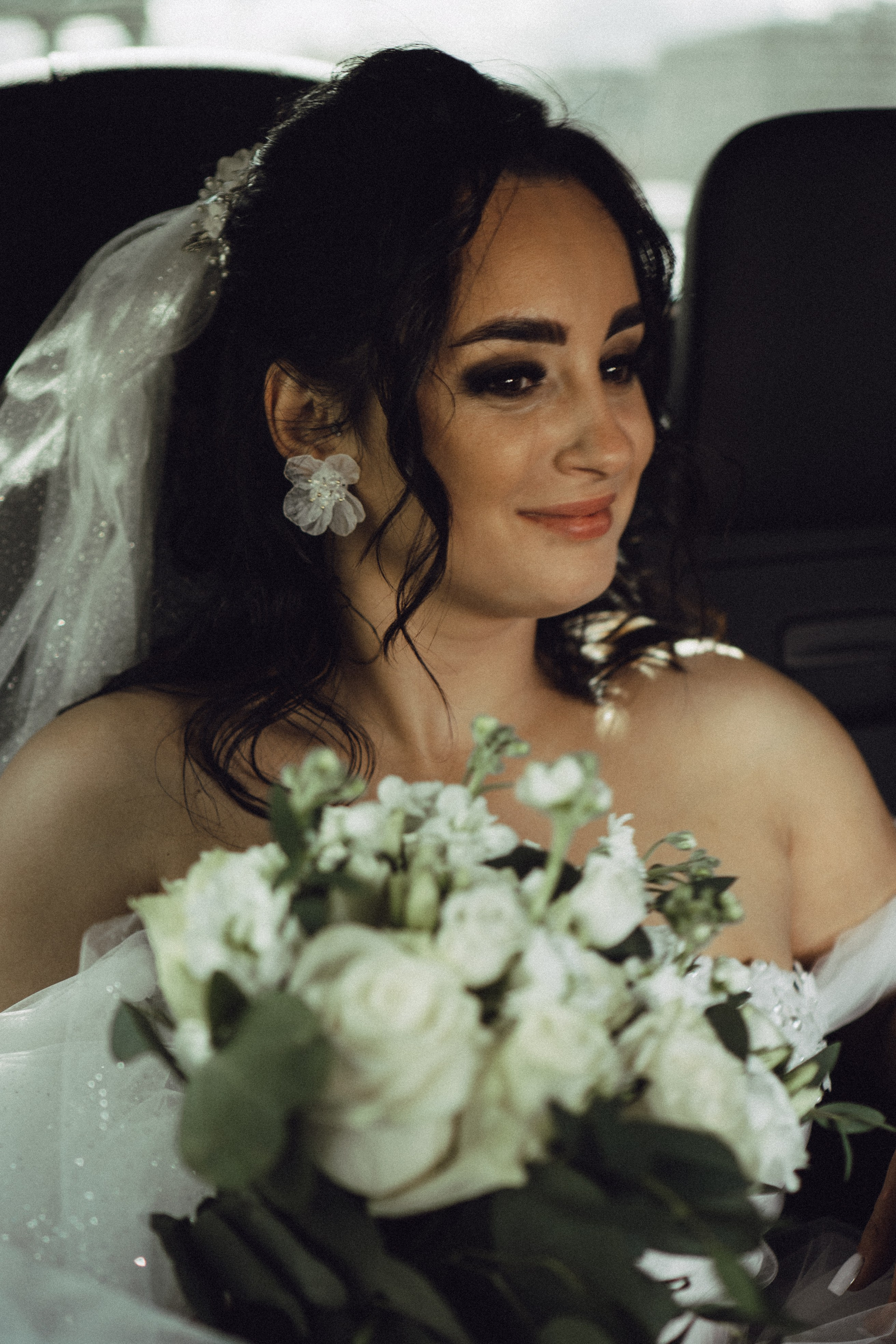 СВАДЕБНАЯ ПРОГУЛКА РЕСТОРАН МЫ ЖЕ НА ТЫ И ФОТОСЕССИИЯ С АВТОМОБИЛЕМ. Профессиональный фотограф, Санкт-Петербург — Виктория Богомолова